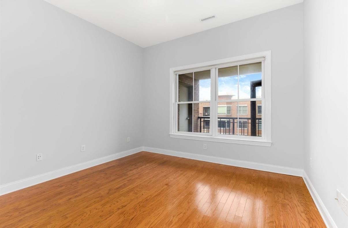 20 AVENUE AT PORT IMPERIAL Unit: 514