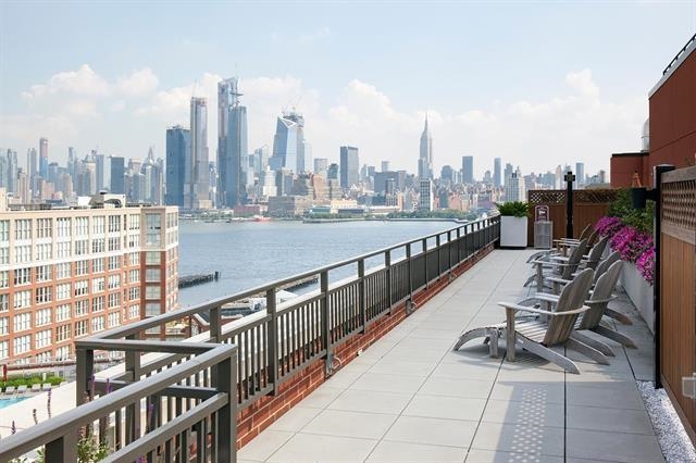 1100 MAXWELL LANE Unit: 238