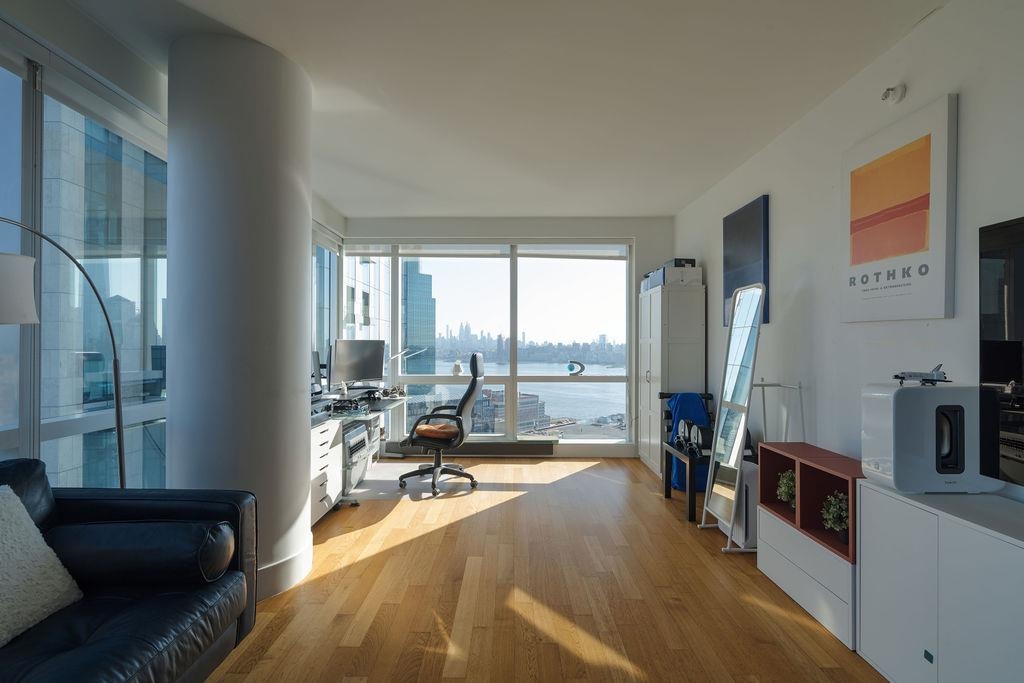 77 HUDSON ST Unit: 2603
