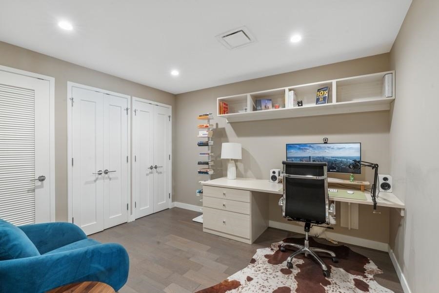 800 AVENUE AT PORT IMPERIAL Unit: 517