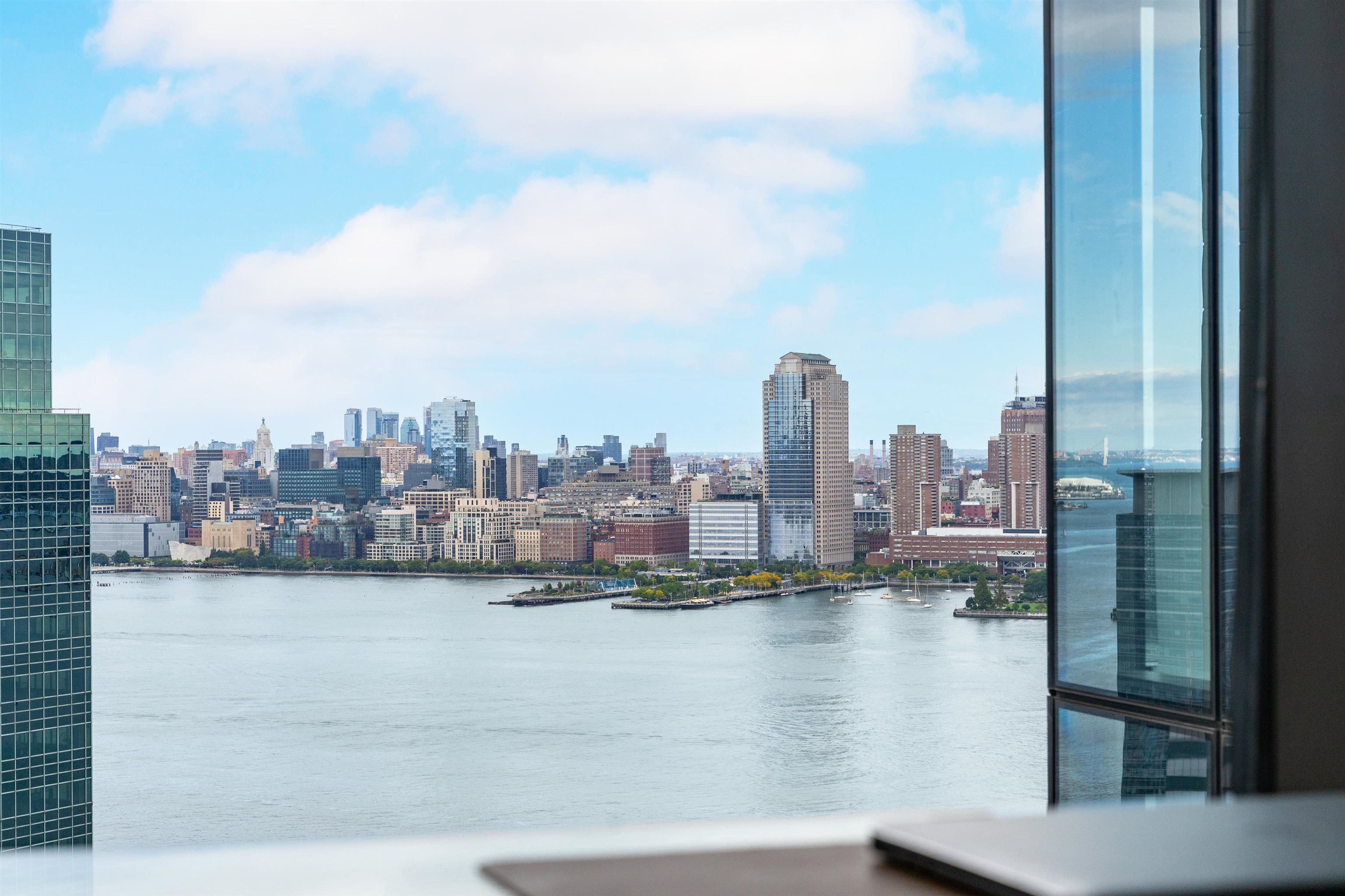 99 HUDSON ST Unit: 3001