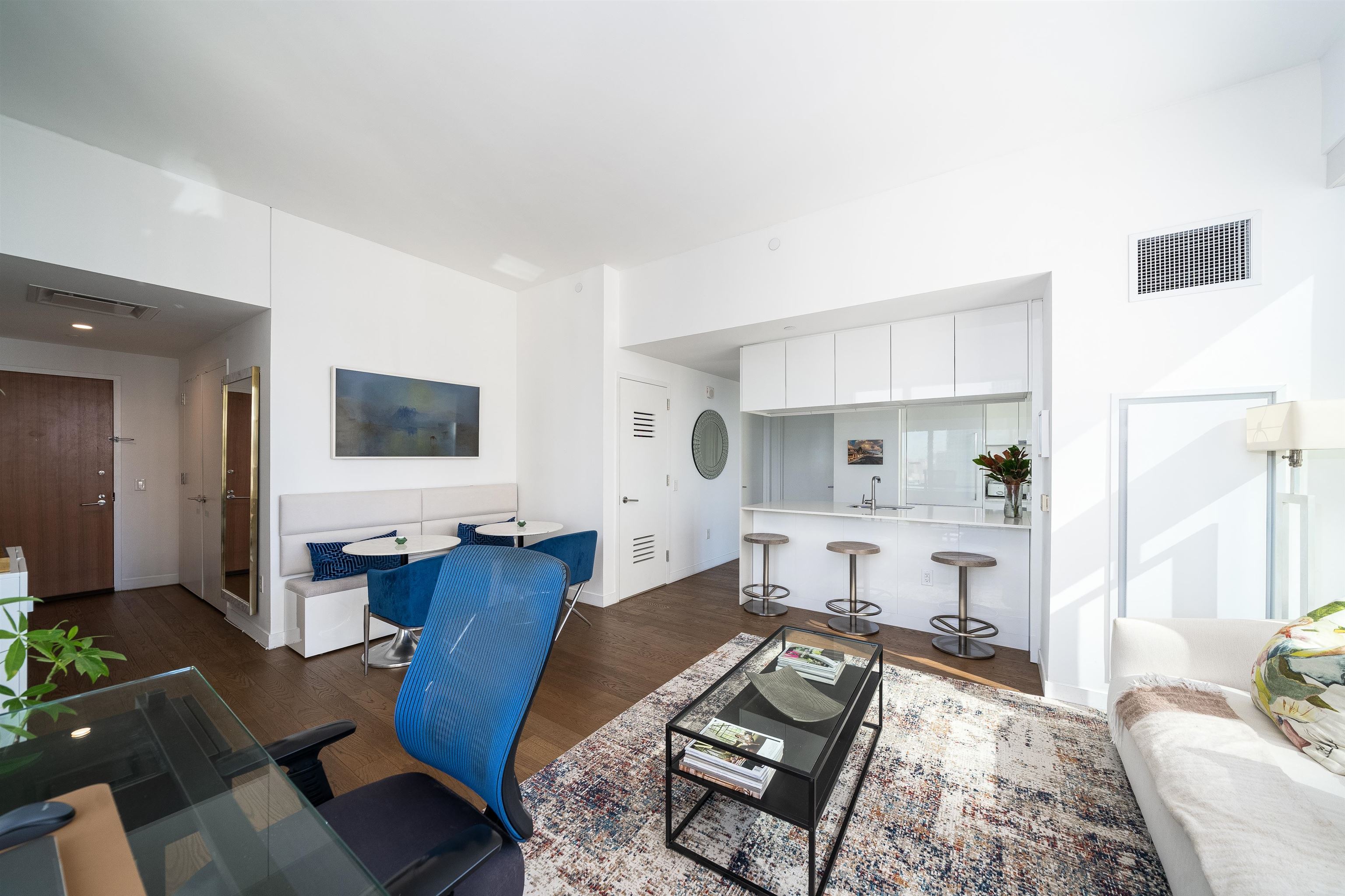 99 HUDSON ST Unit: 3001