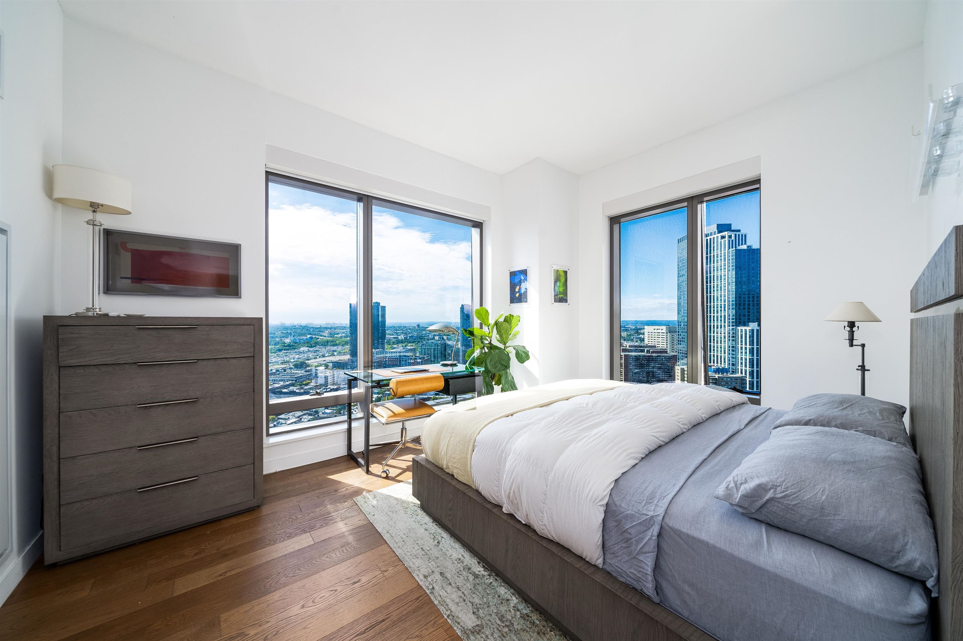 99 HUDSON ST Unit: 3001