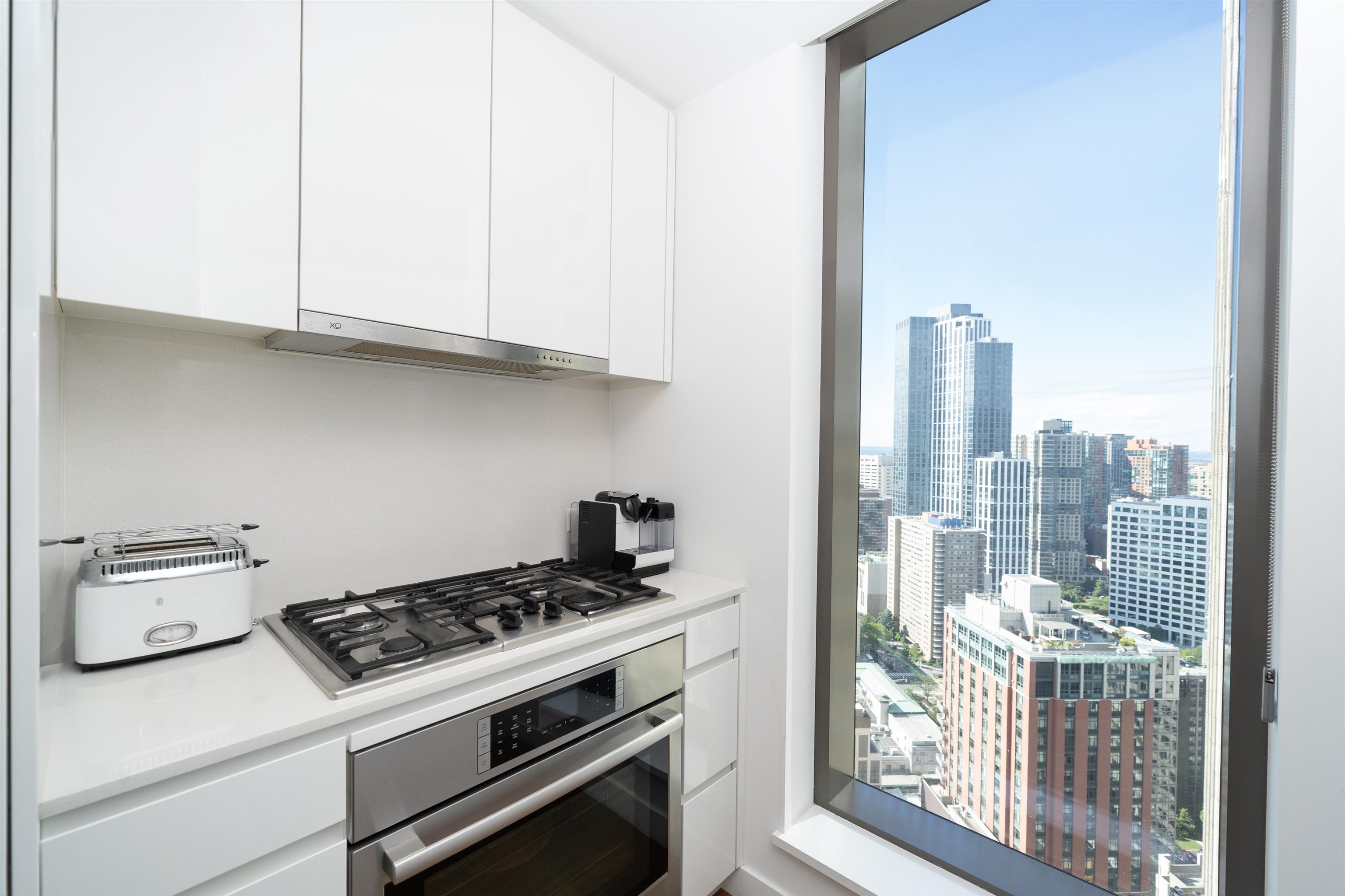 99 HUDSON ST Unit: 3001