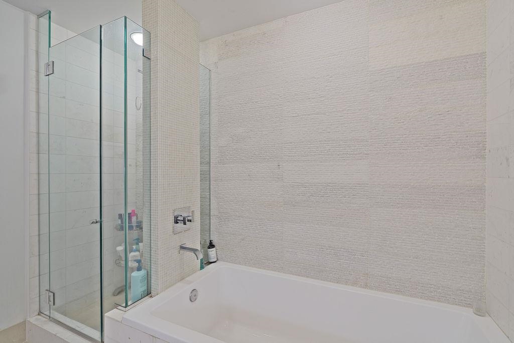 77 HUDSON ST Unit: 3201
