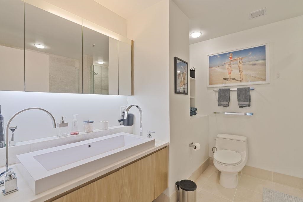 77 HUDSON ST Unit: 3201