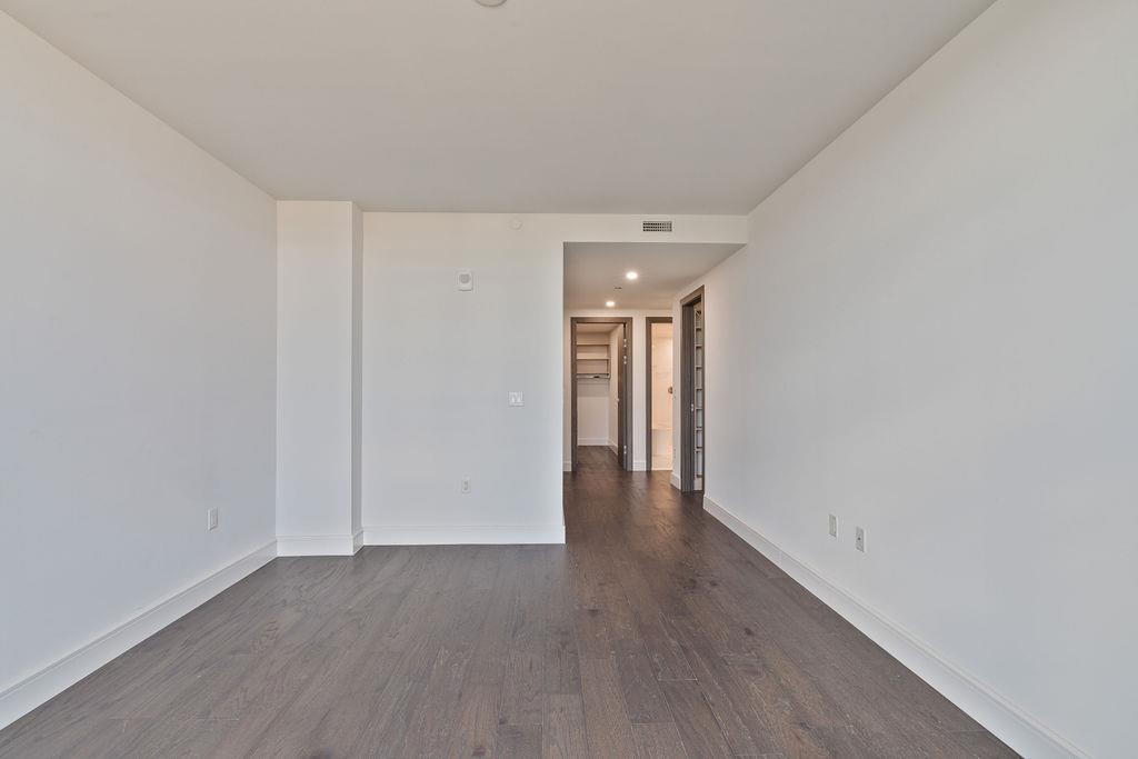 8701 CHURCHILL RD Unit: 502