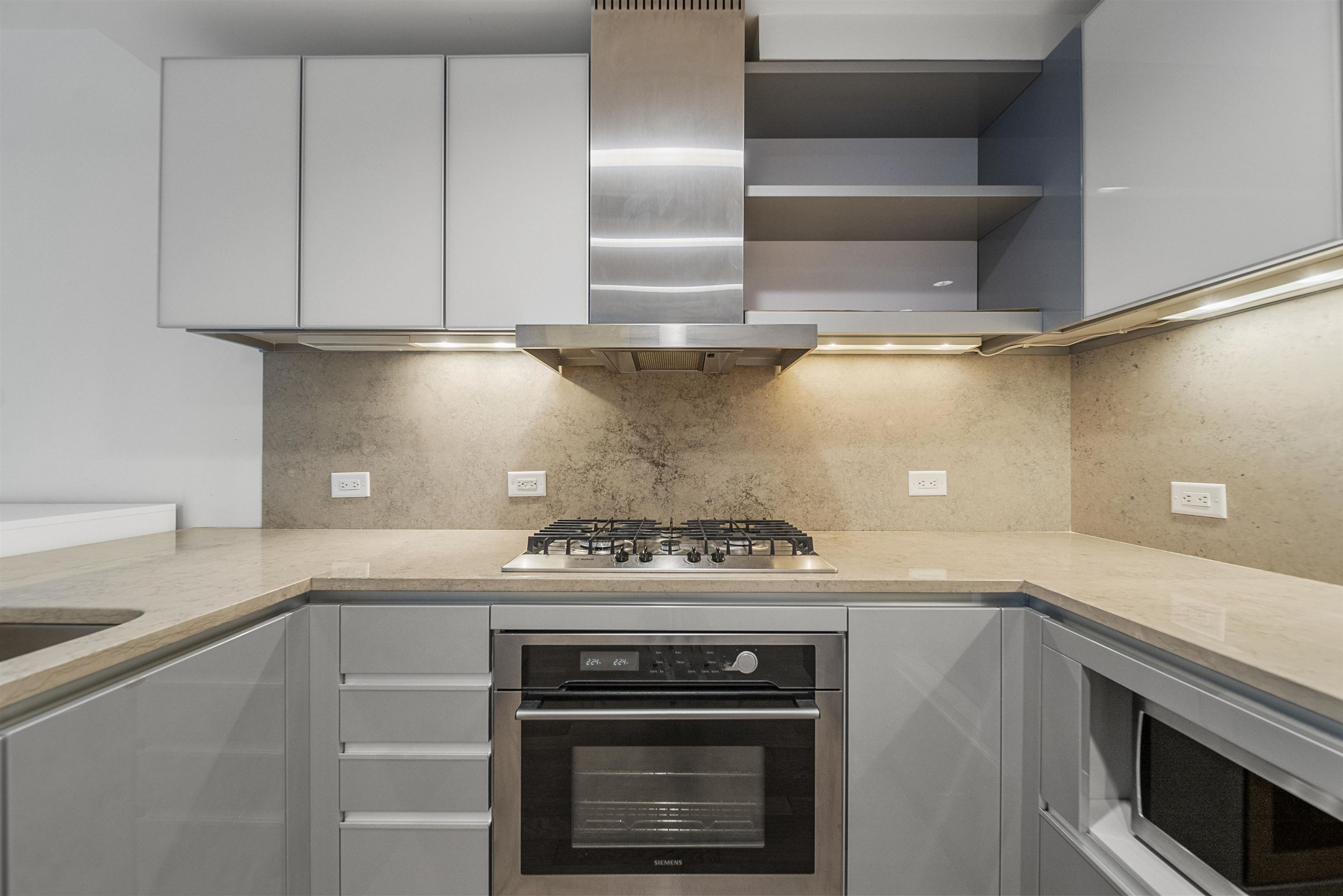 77 HUDSON ST Unit: 1401