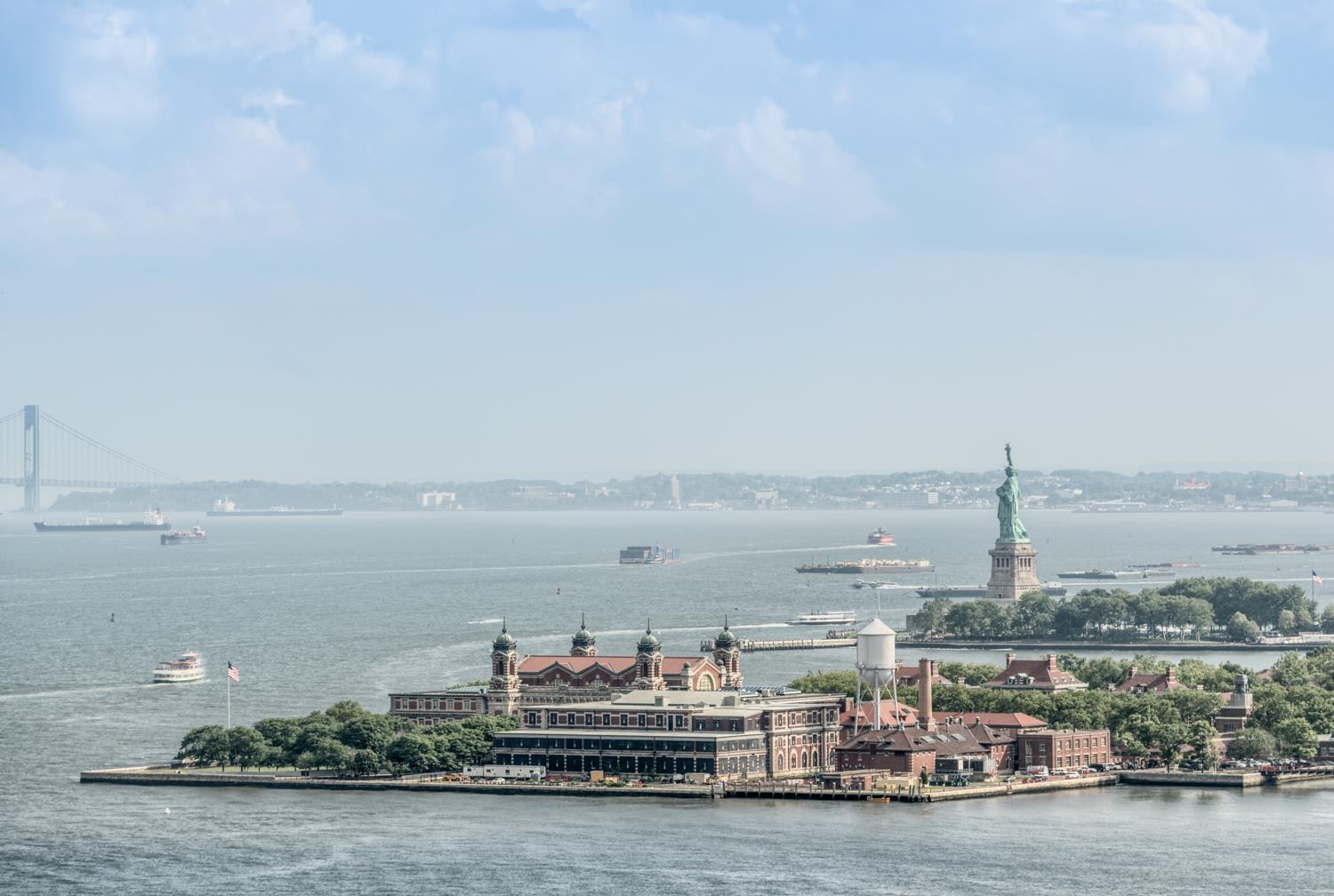 77 HUDSON ST Unit: 4204