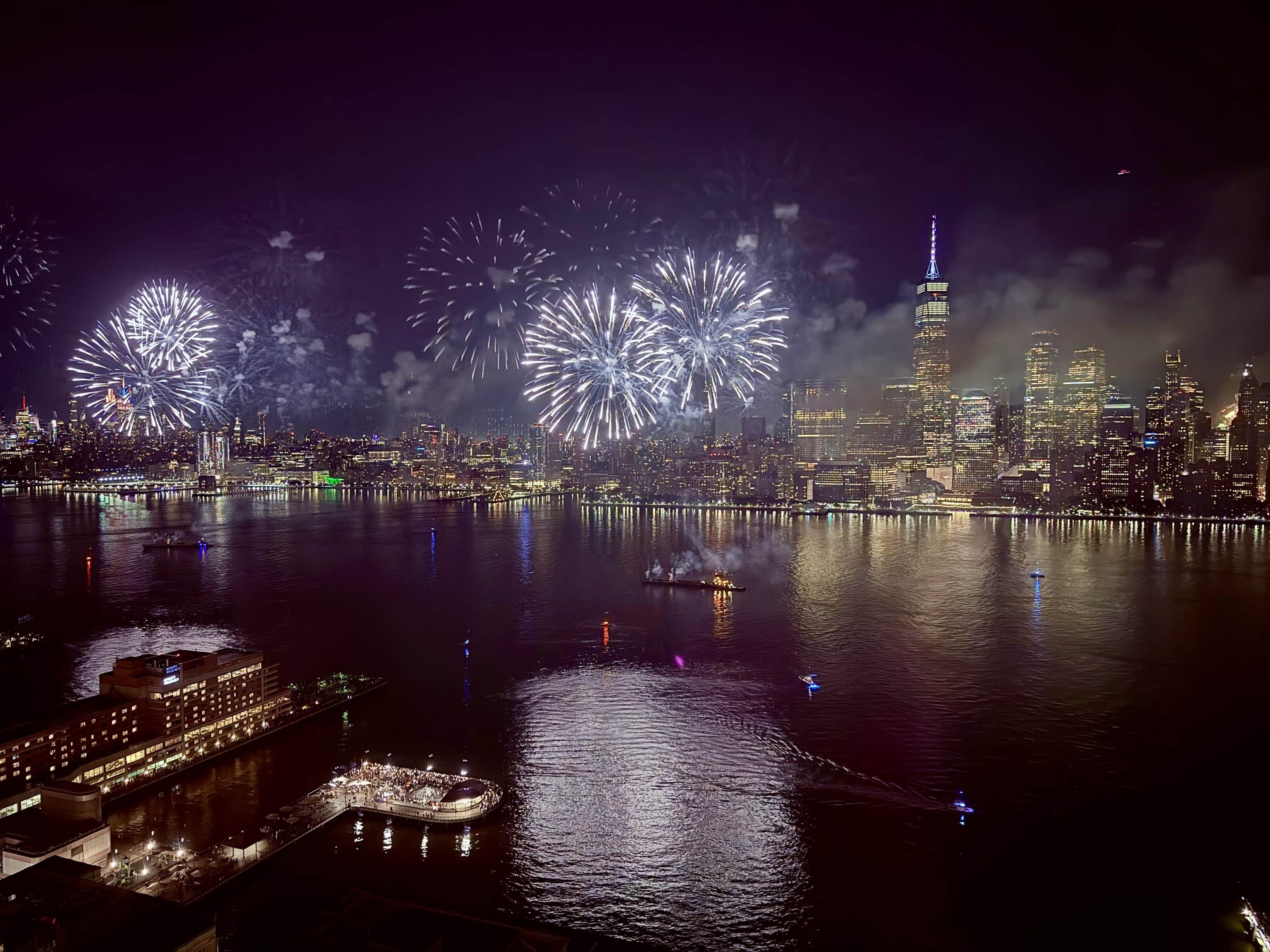 77 HUDSON ST Unit: 4204