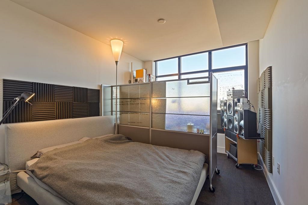 8701 CHURCHILL RD Unit: 906