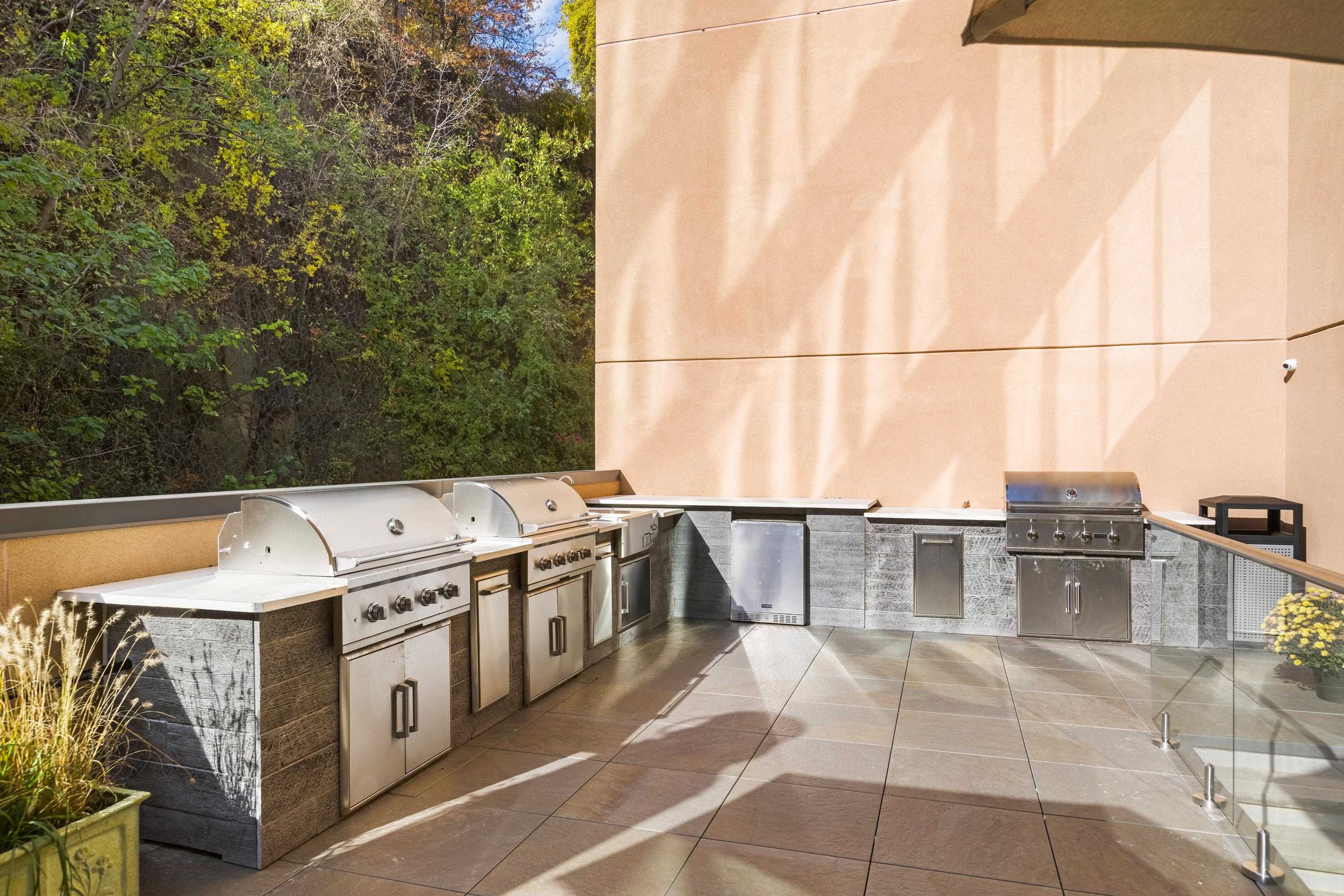 8701 CHURCHILL RD Unit: 906