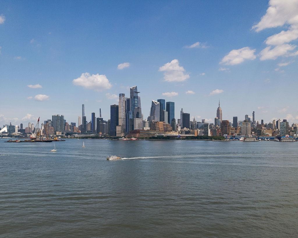 1100 MAXWELL LANE Unit: 238