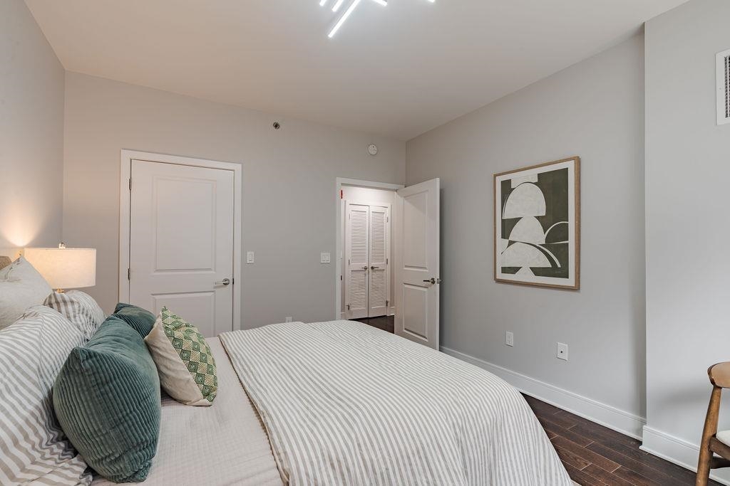 1100 MAXWELL LANE Unit: 238