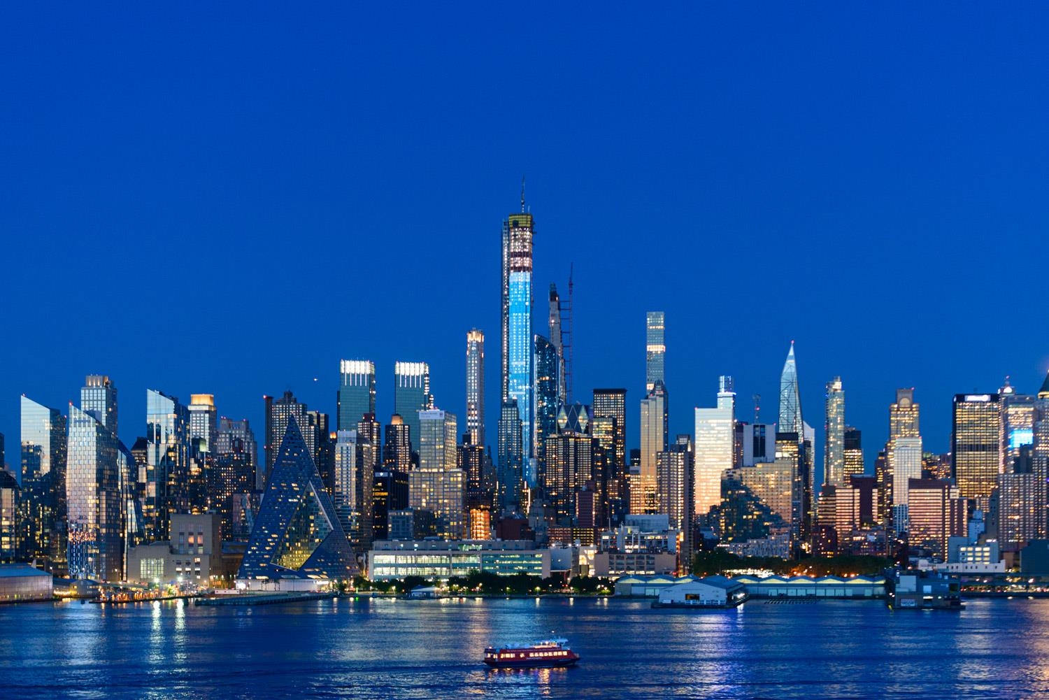 800 AVENUE AT PORT IMPERIAL Unit: 517