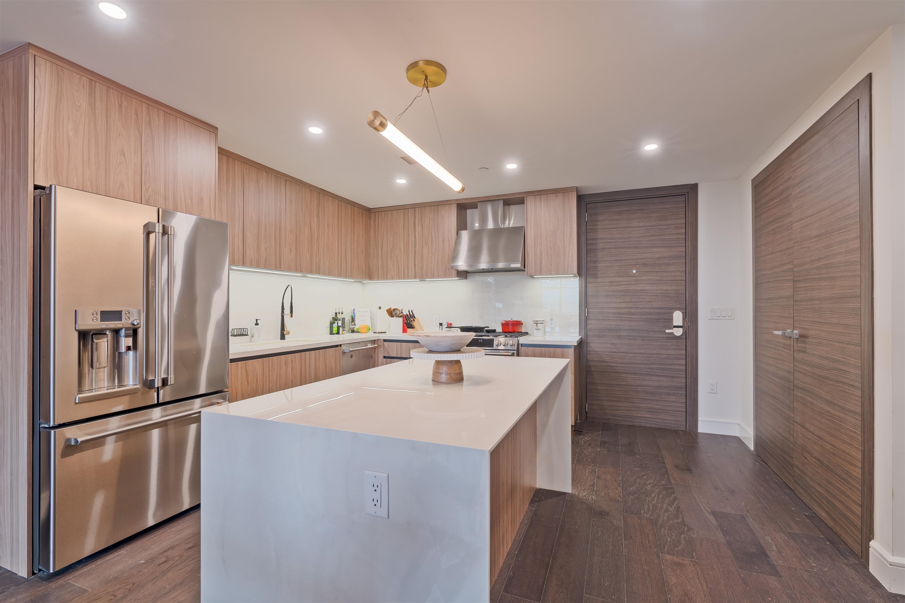 8701 CHURCHILL RD Unit: 505