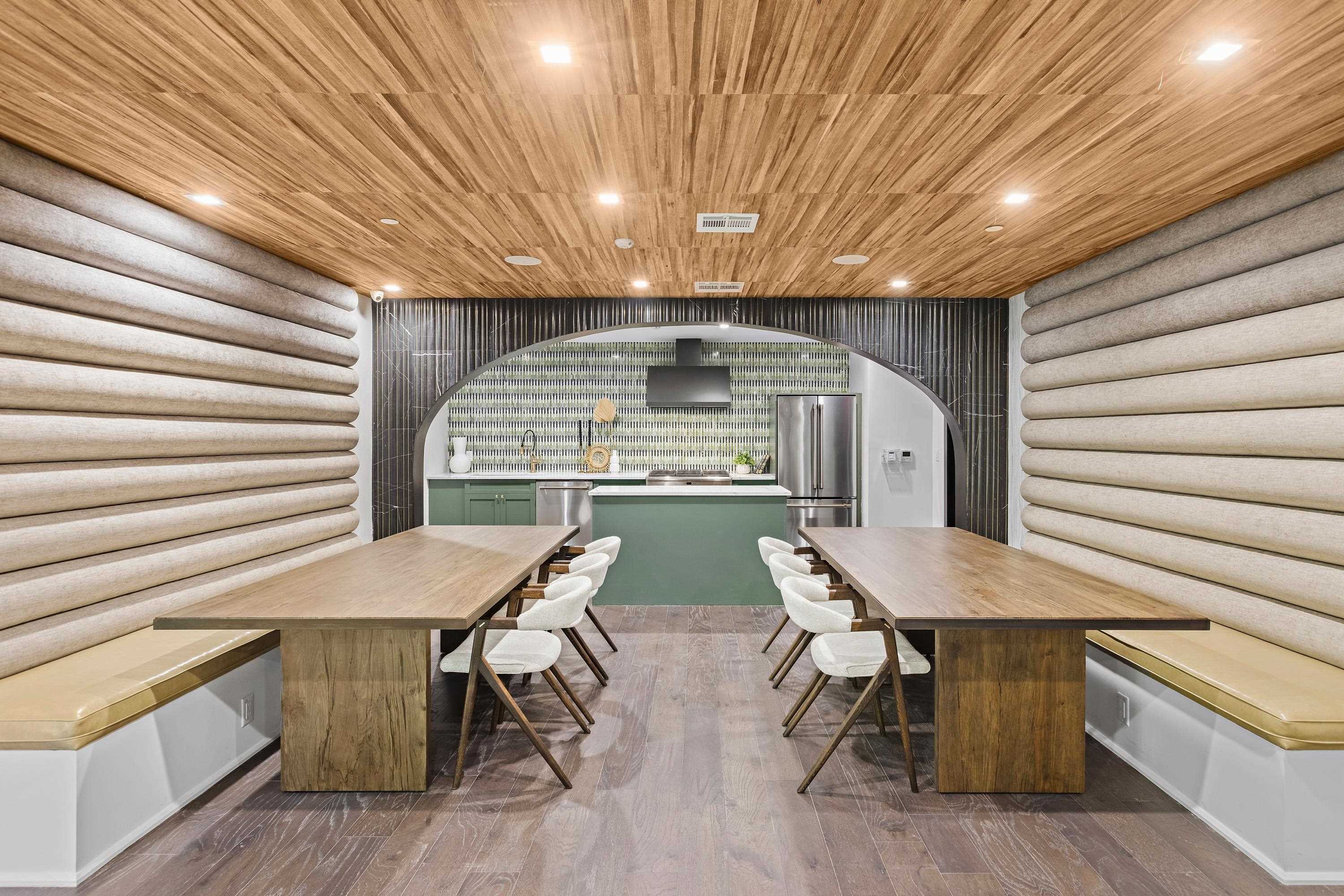 8701 CHURCHILL RD Unit: 505