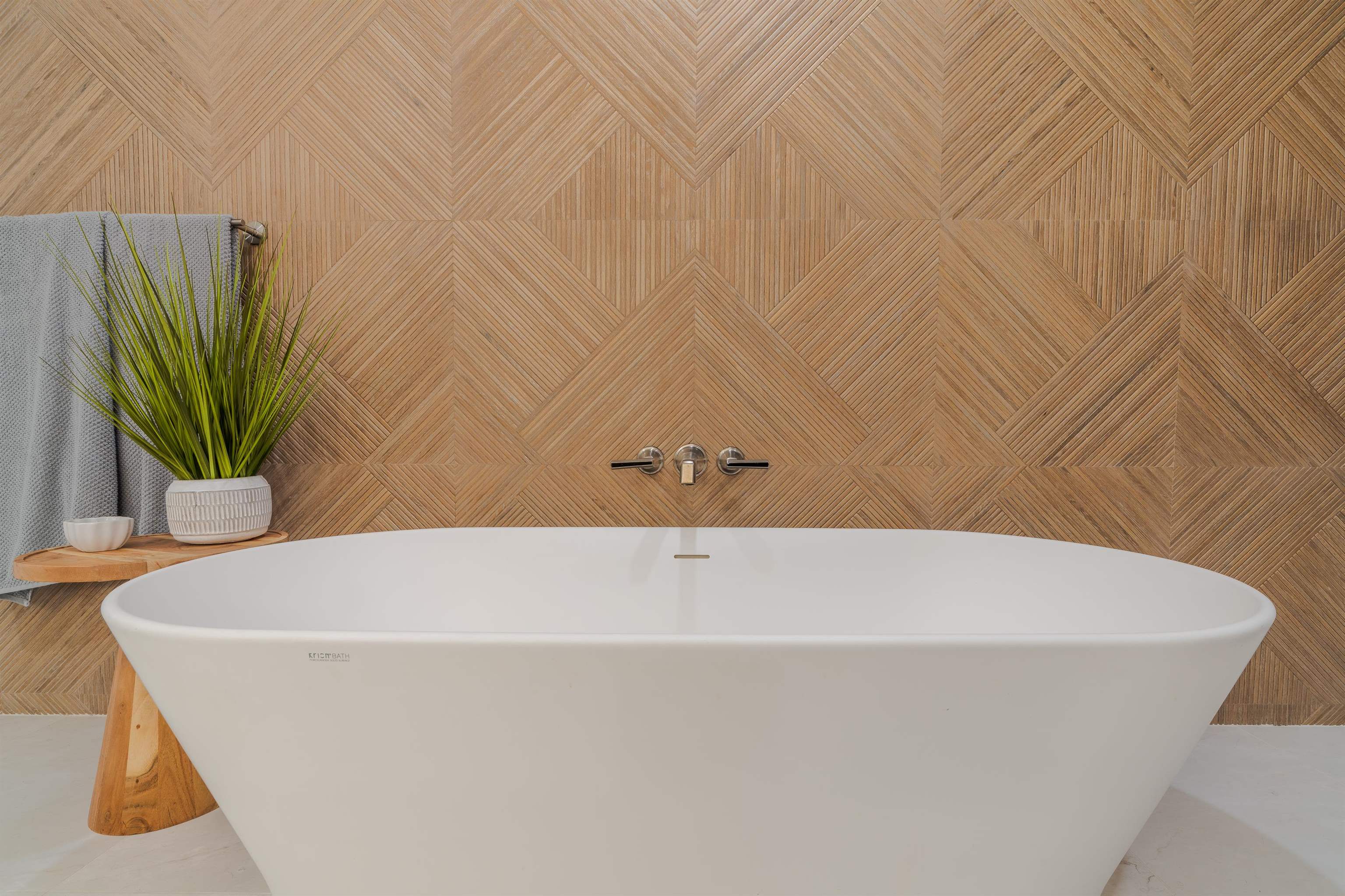 8701 CHURCHILL RD Unit: 505