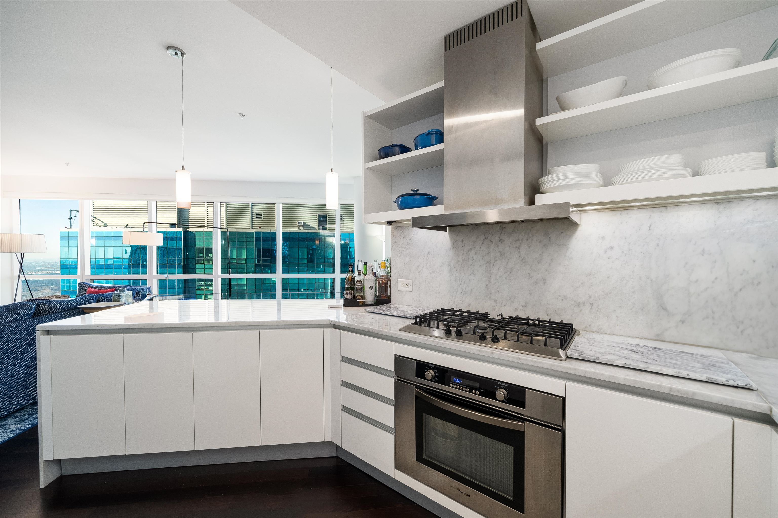 77 HUDSON ST Unit: PH 4901