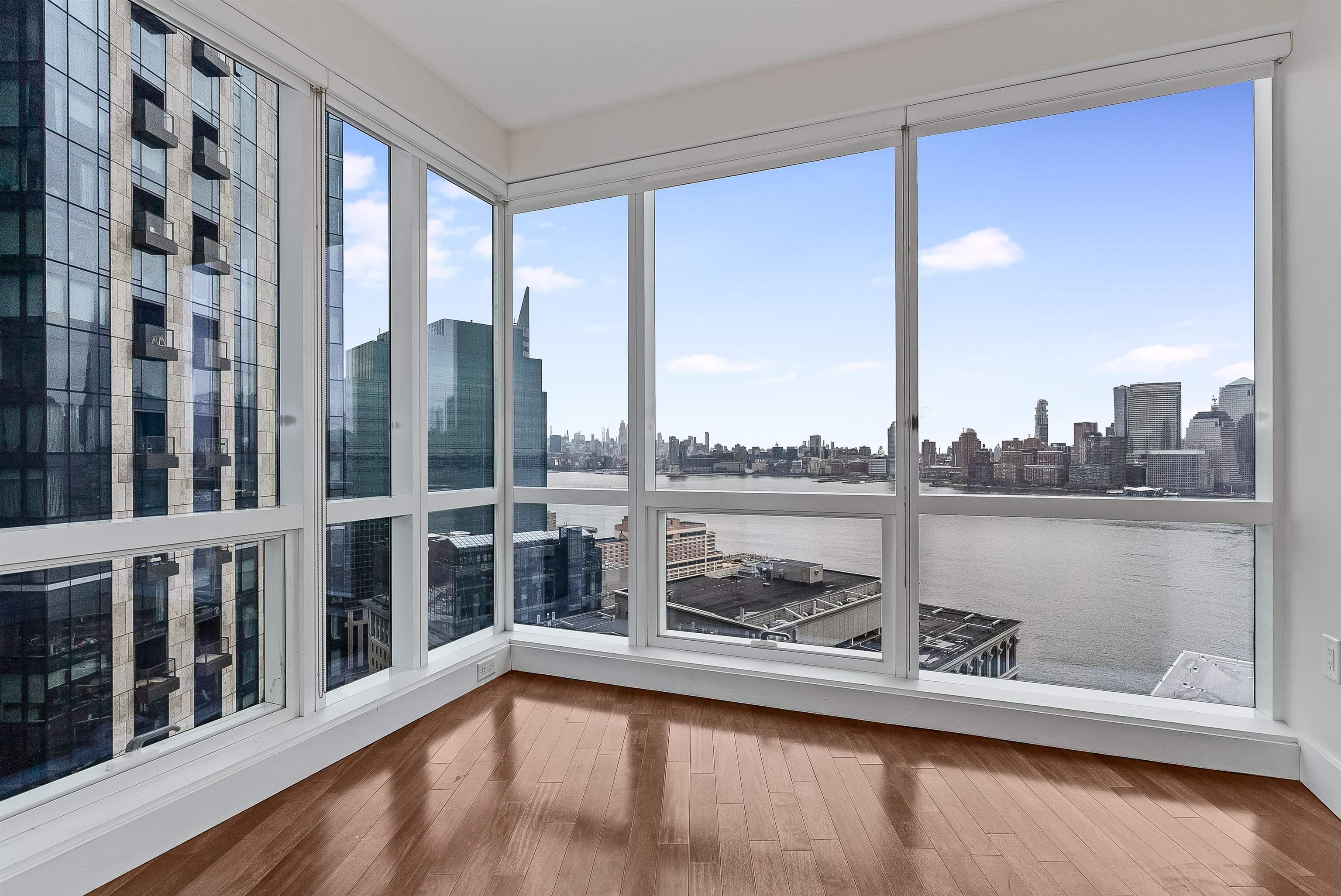 77 HUDSON ST Unit: 2705