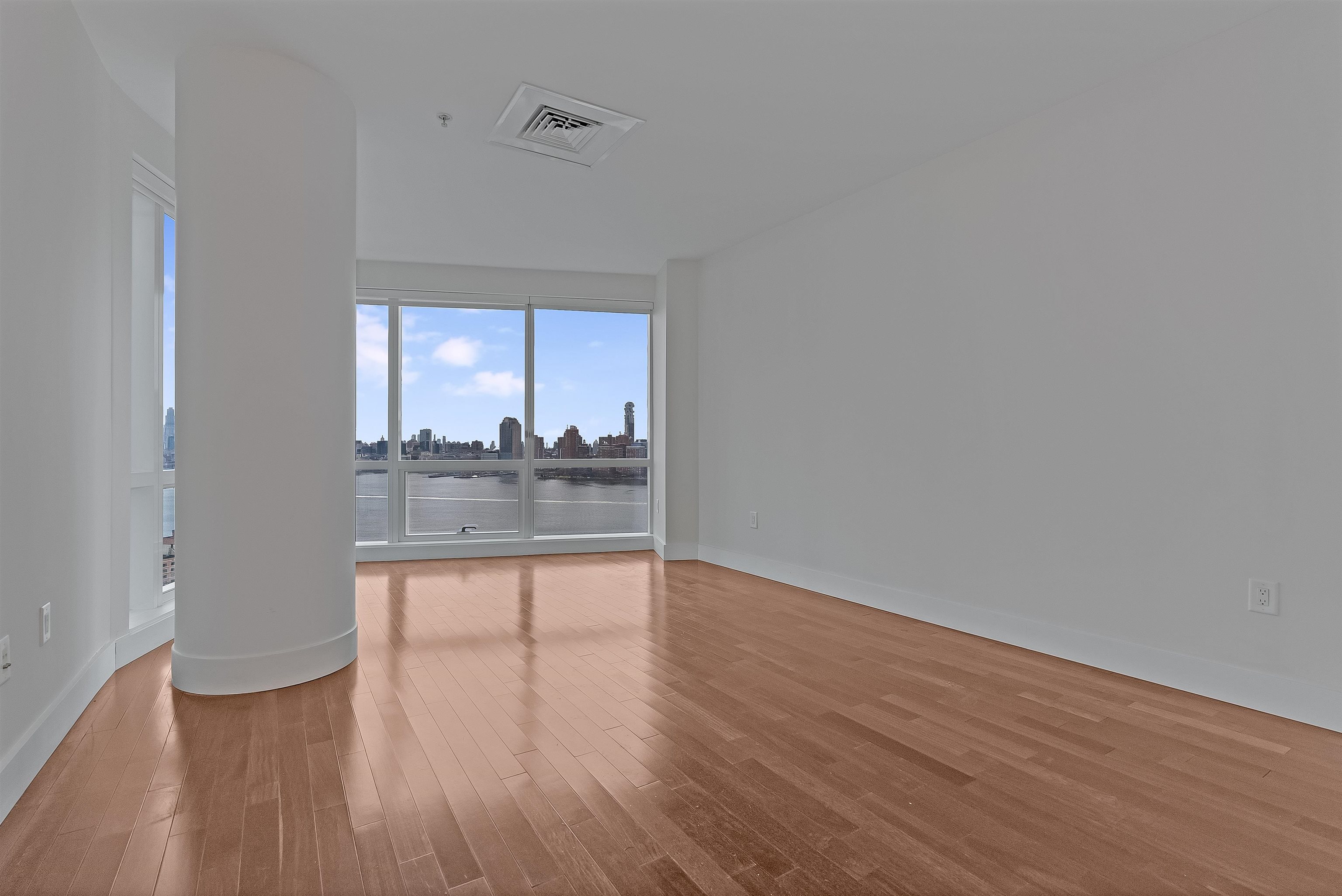 77 HUDSON ST Unit: 2705