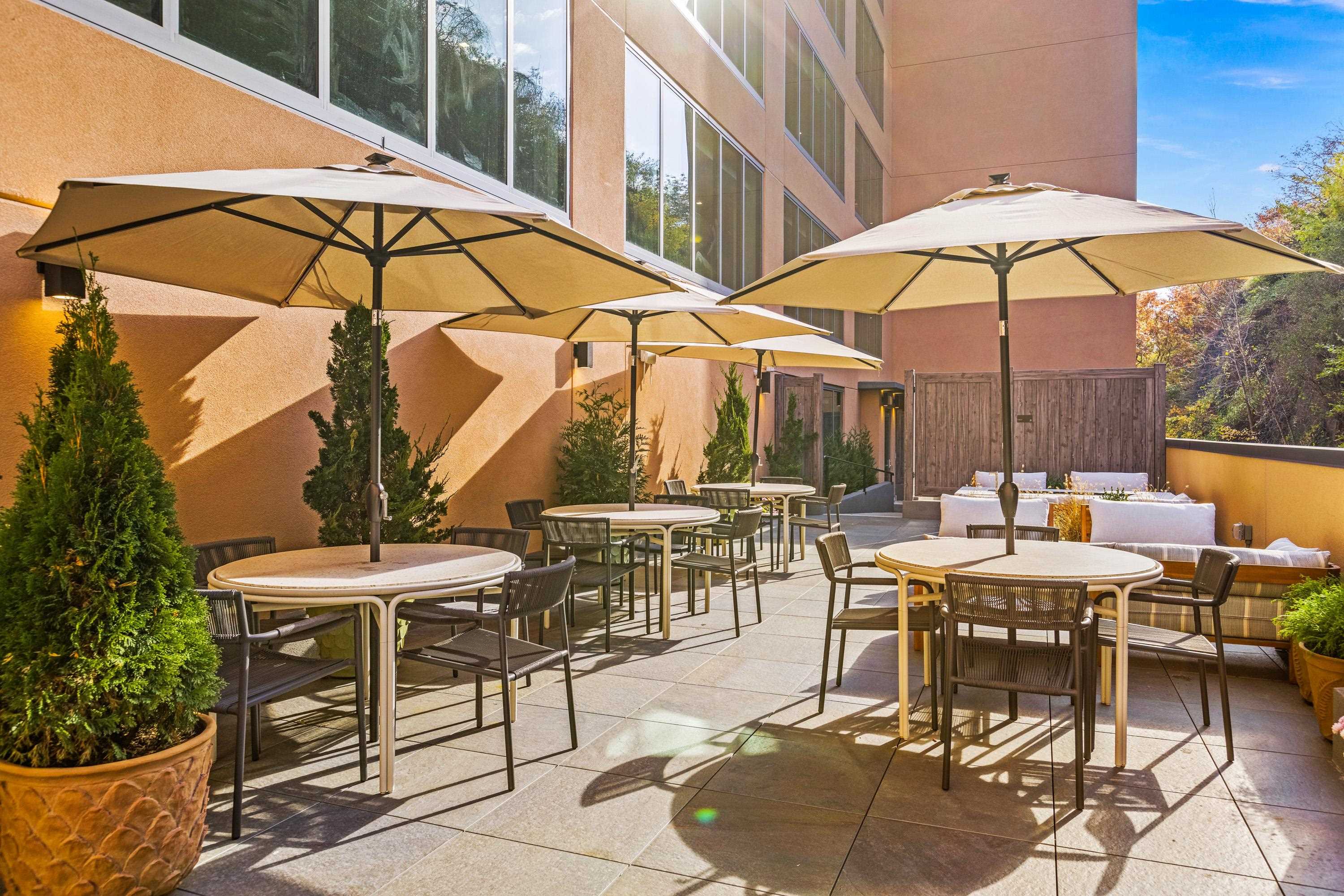 8701 CHURCHILL RD Unit: 502