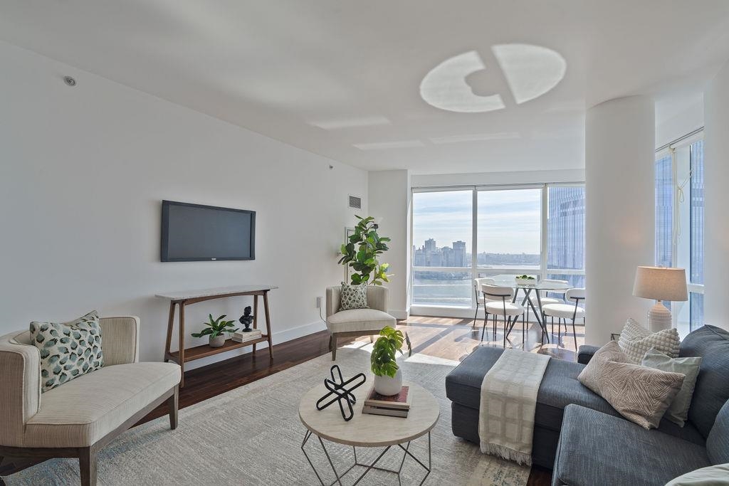 77 HUDSON ST Unit: PH 4505