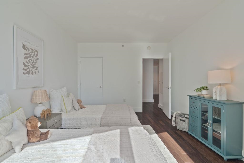 77 HUDSON ST Unit: PH 4505