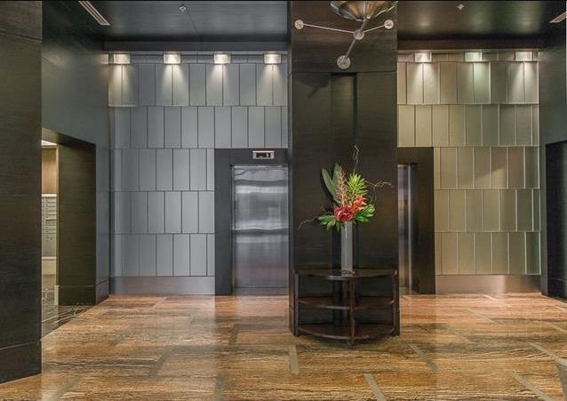 1125 MAXWELL LANE Unit: 440