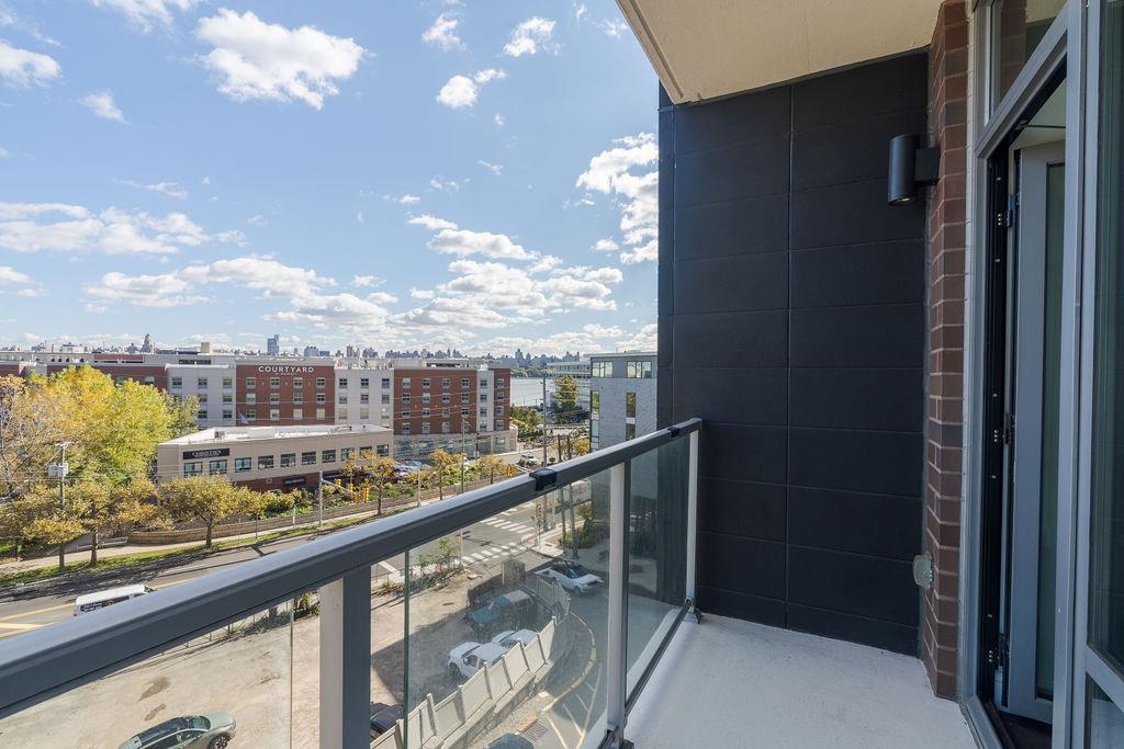 8701 CHURCHILL RD Unit: 502