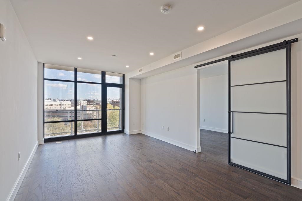8701 CHURCHILL RD Unit: 502