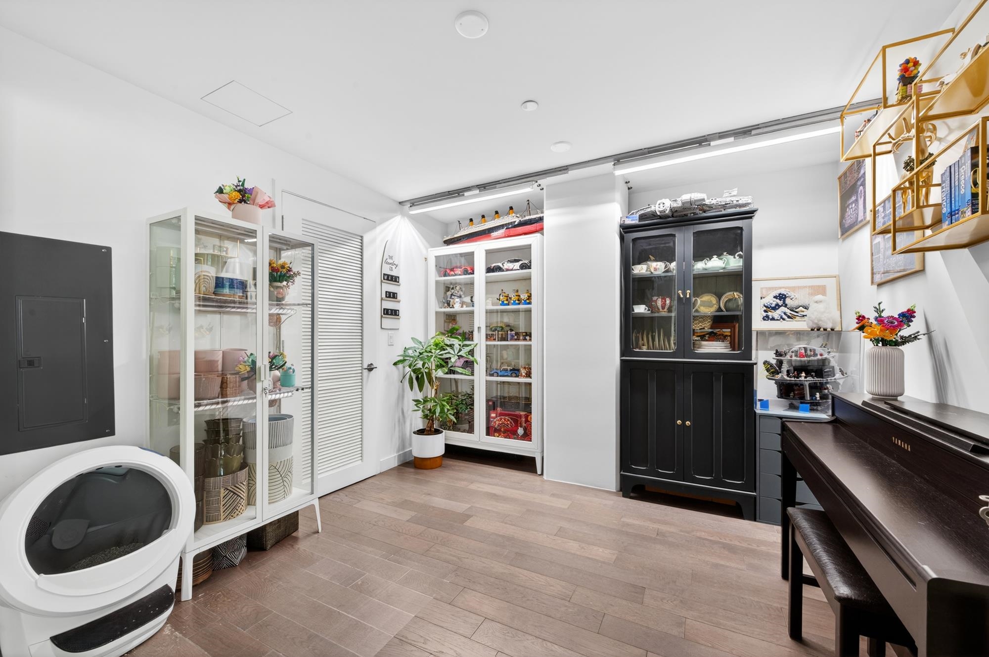 800 AVENUE AT PORT IMPERIAL Unit: 515