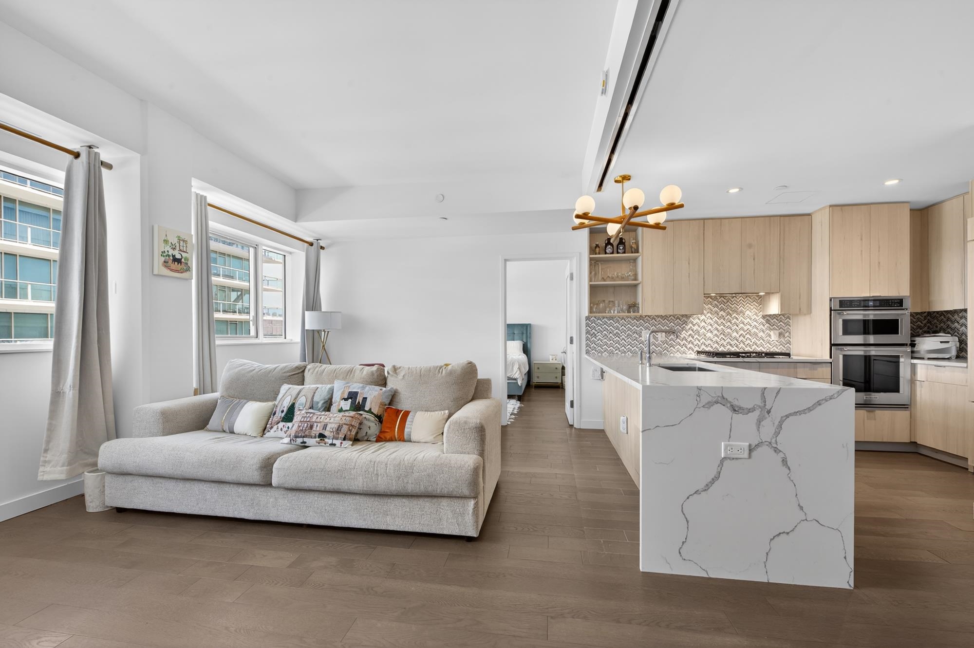 800 AVENUE AT PORT IMPERIAL Unit: 515