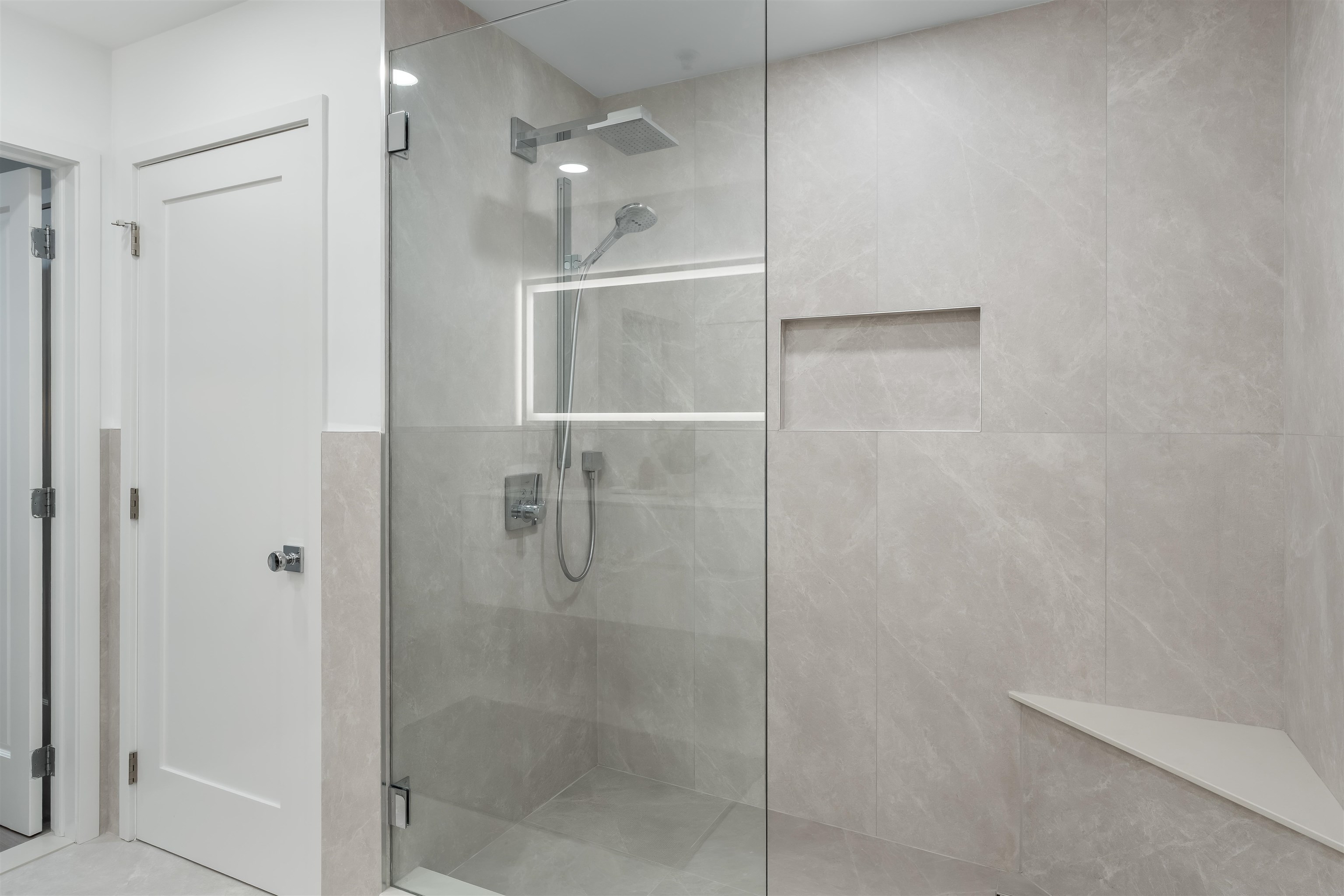 1125 MAXWELL LANE Unit: 440
