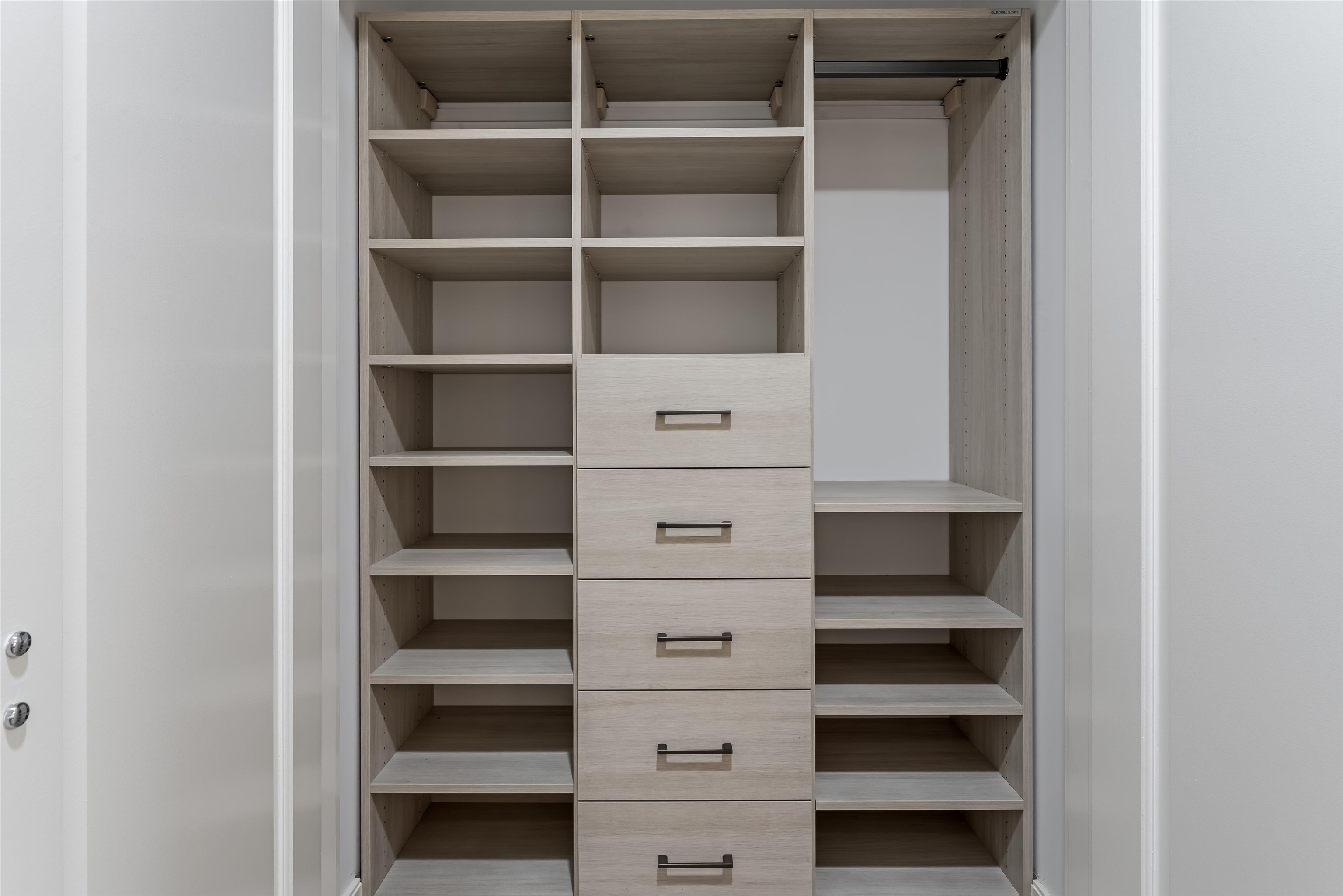 1125 MAXWELL LANE Unit: 440
