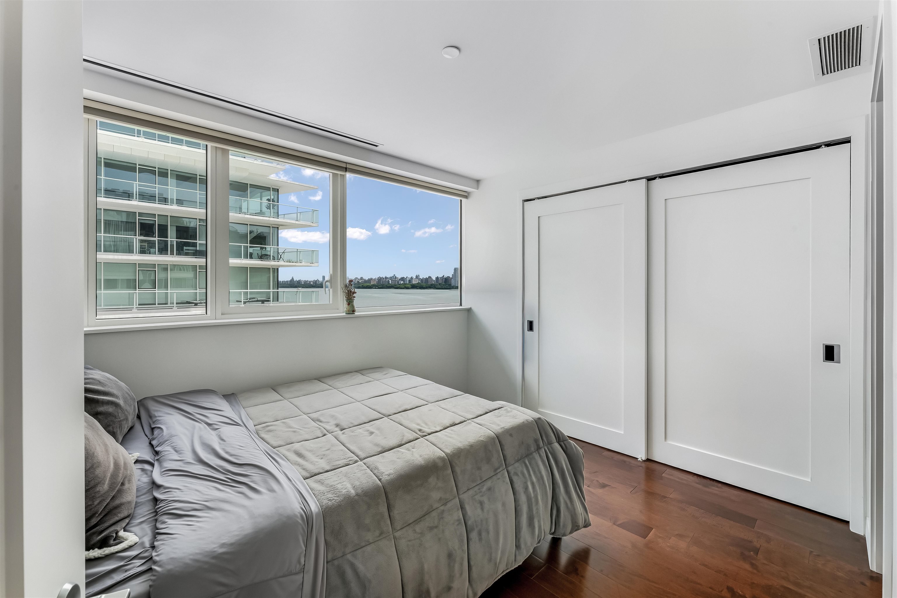 800 AVENUE AT PORT IMPERIAL Unit: 618