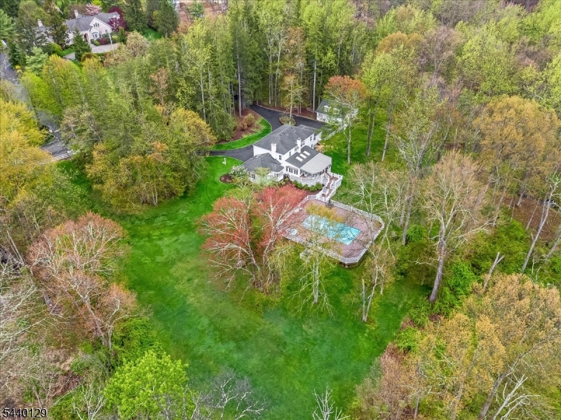 4 Edward Shippen Ln