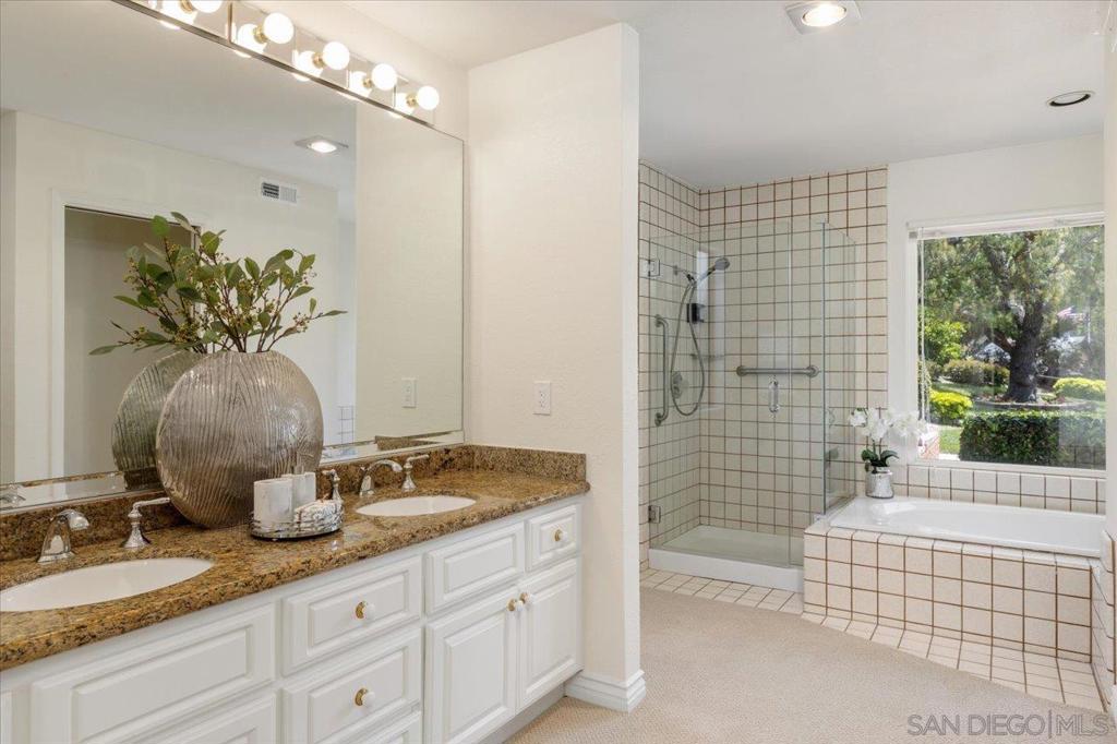 13217 Silver Saddle Ln