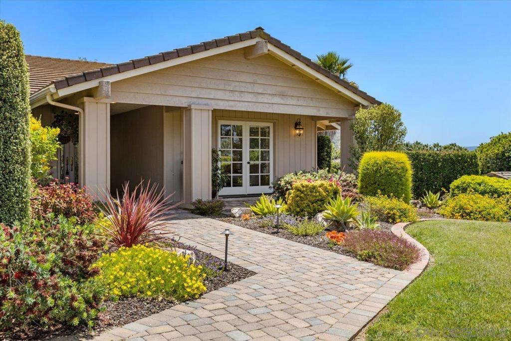 13217 Silver Saddle Ln