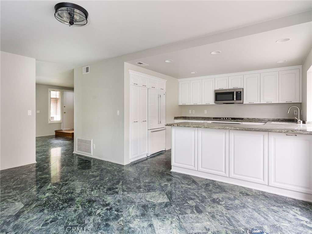2269 Stonewood Court
