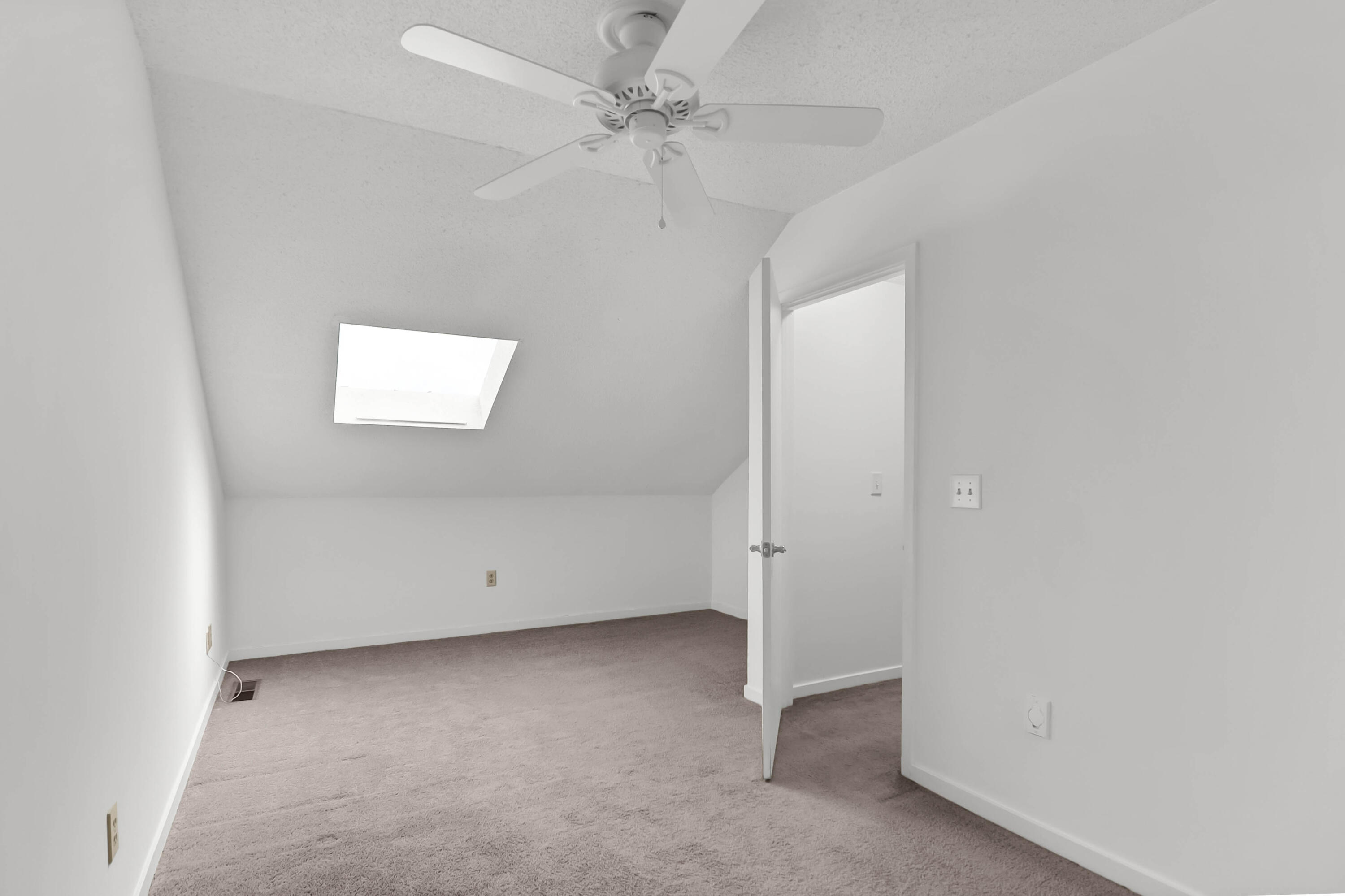 1136 Shadow Lake Circle