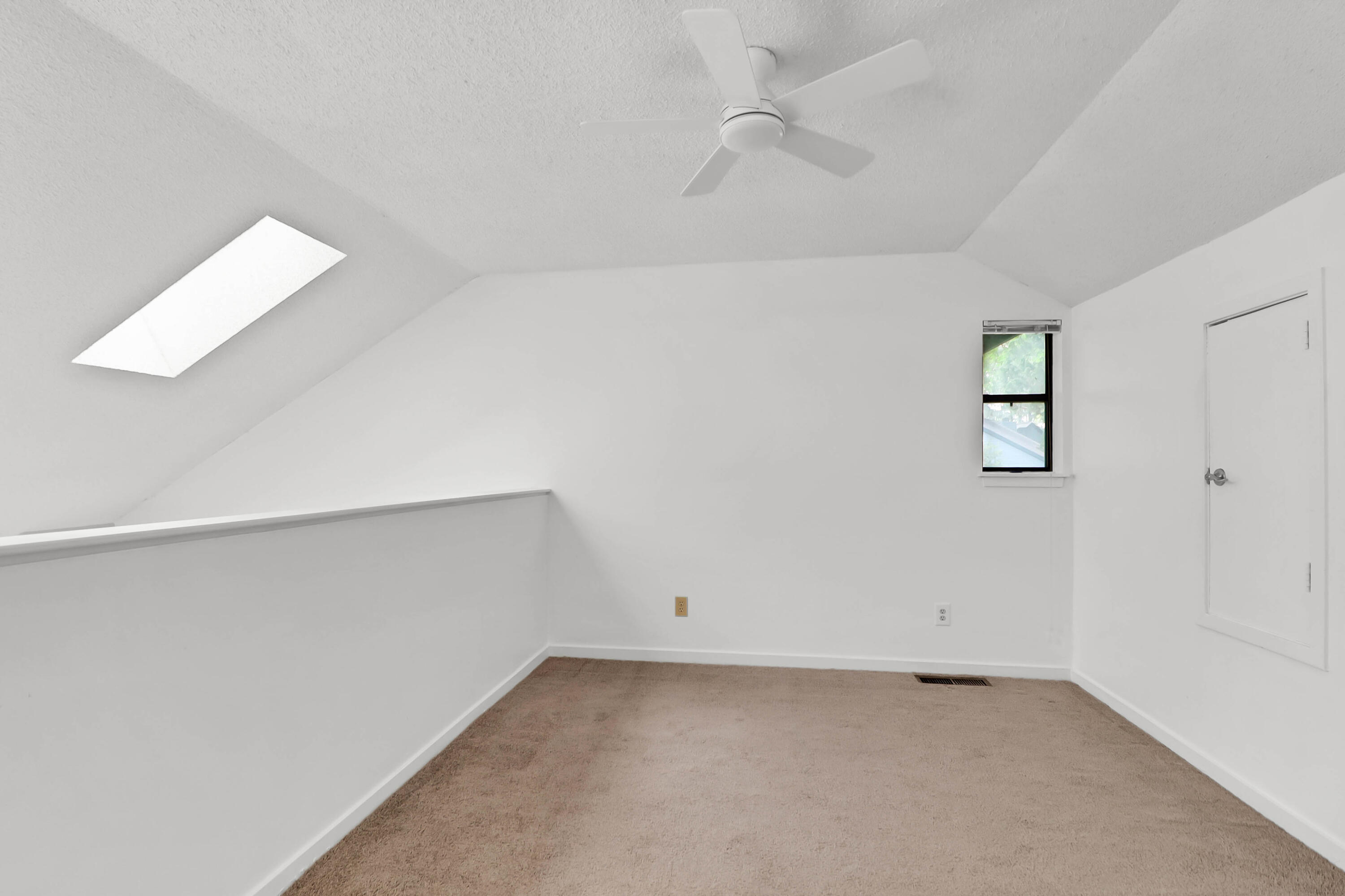 1136 Shadow Lake Circle