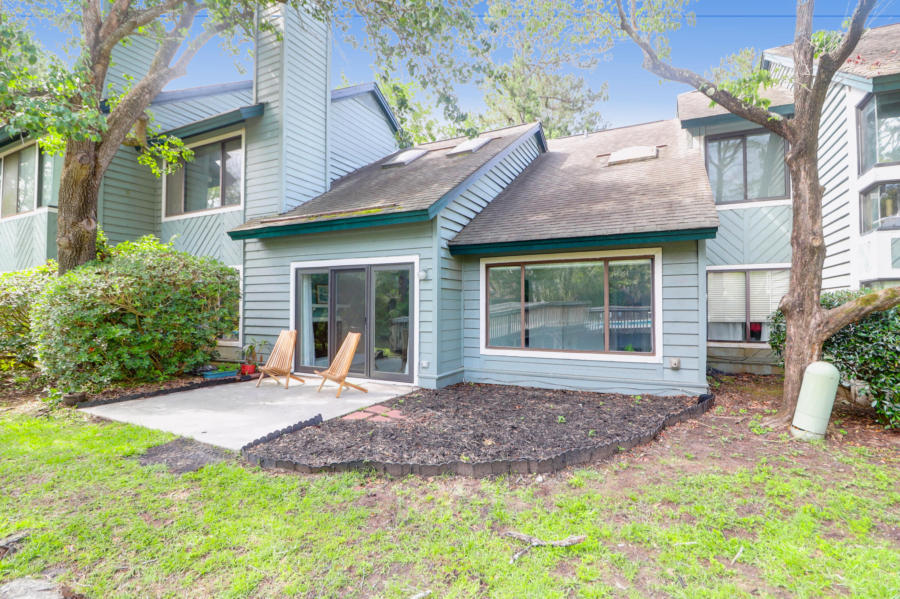 1136 Shadow Lake Circle