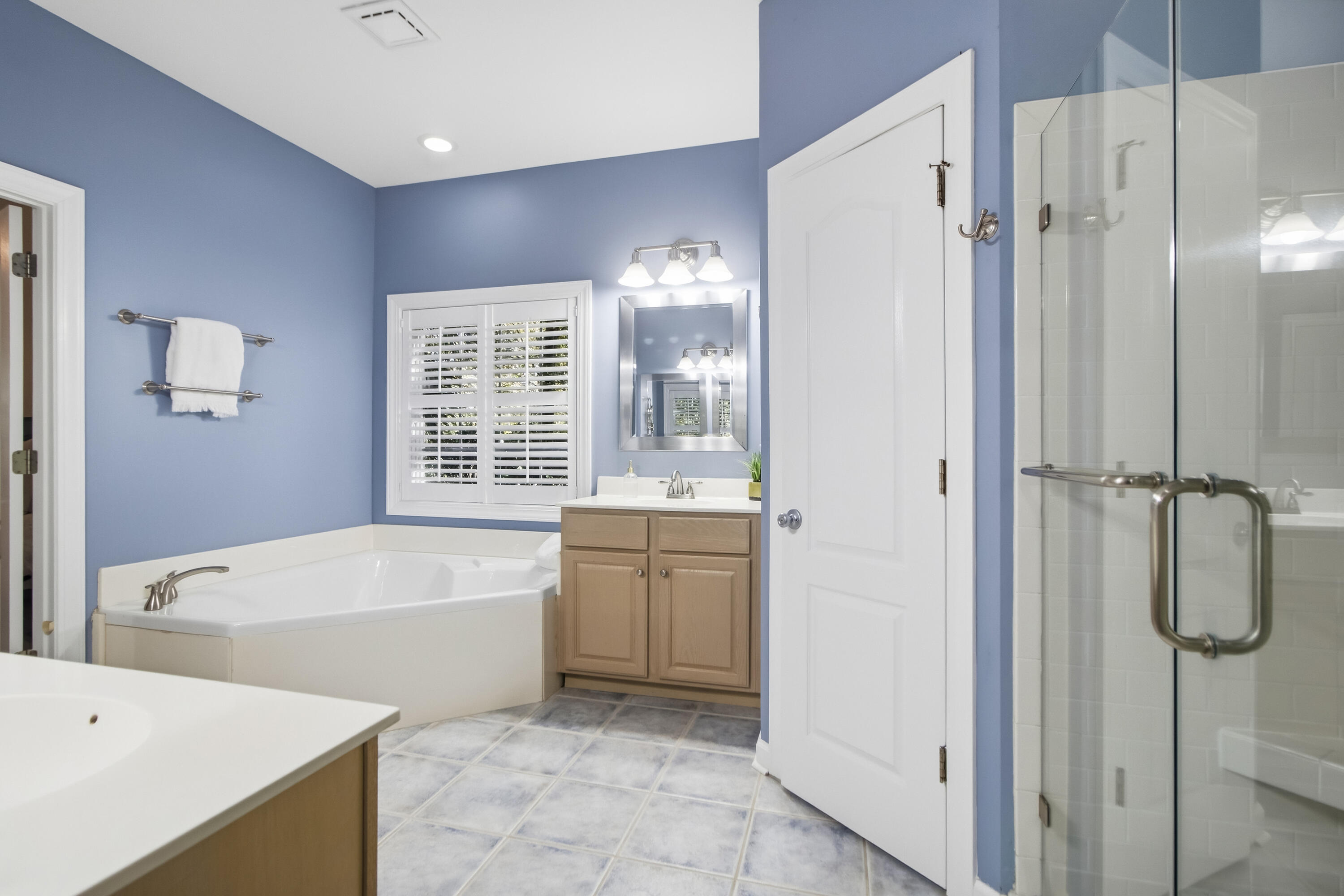 1203 Royal Links Drive