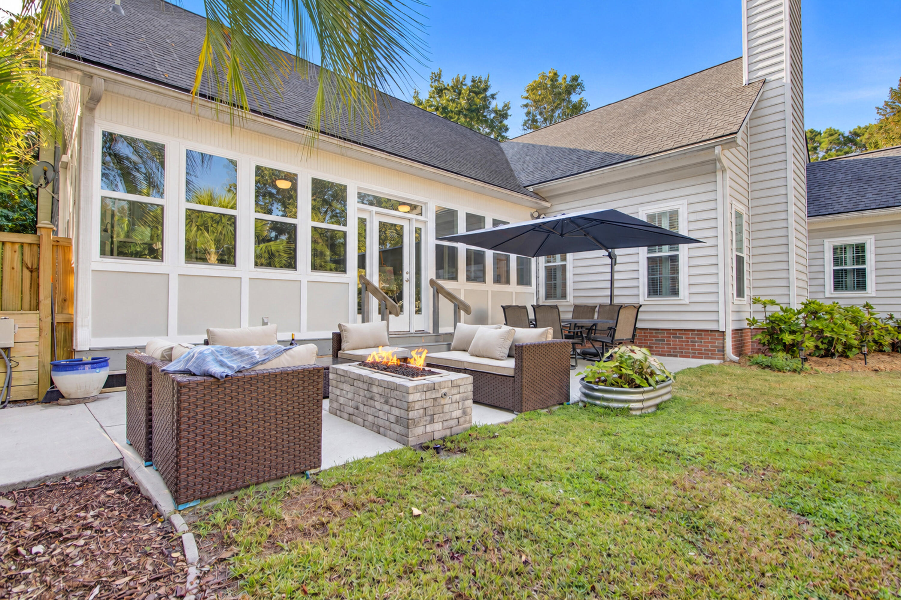 1203 Royal Links Drive