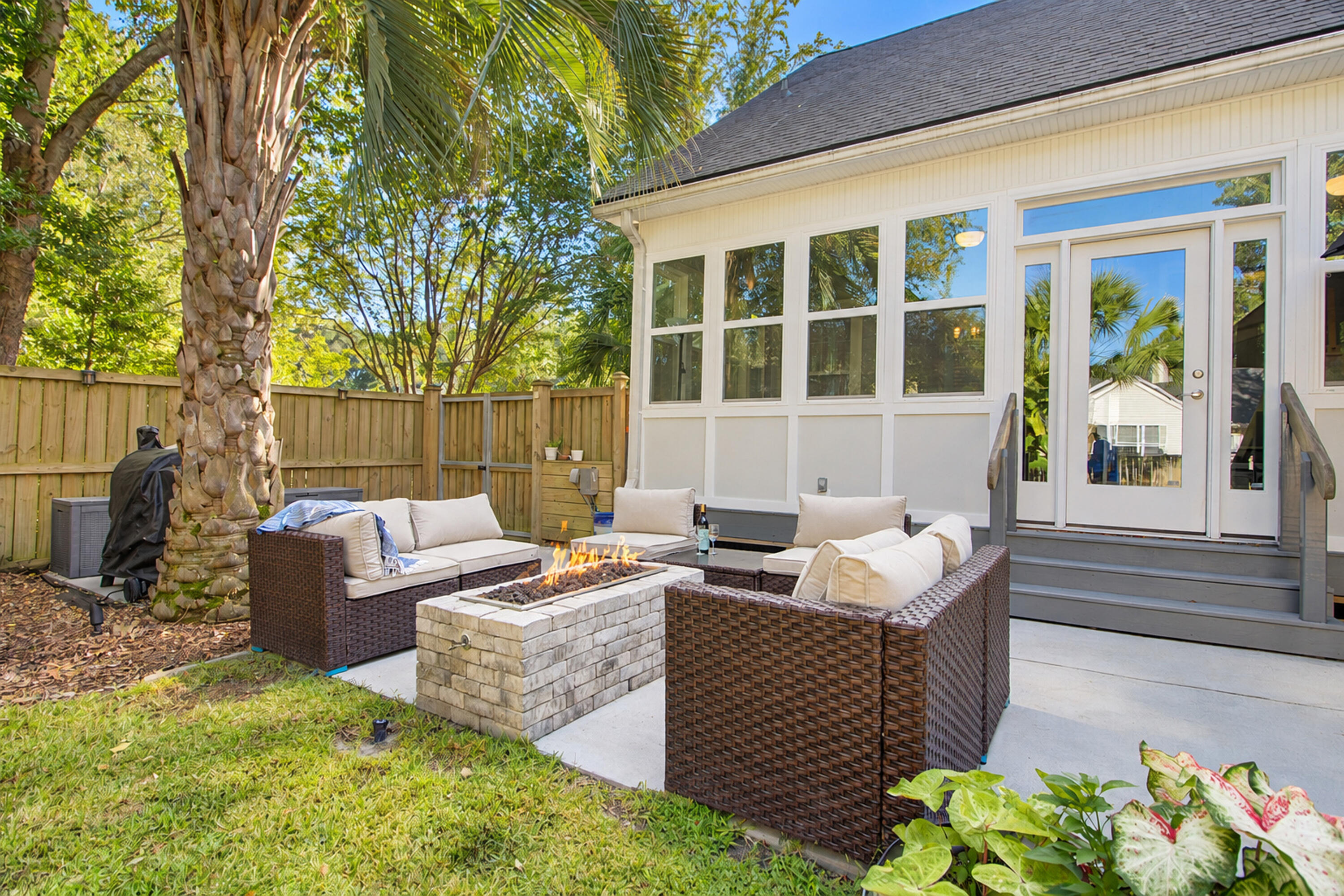 1203 Royal Links Drive