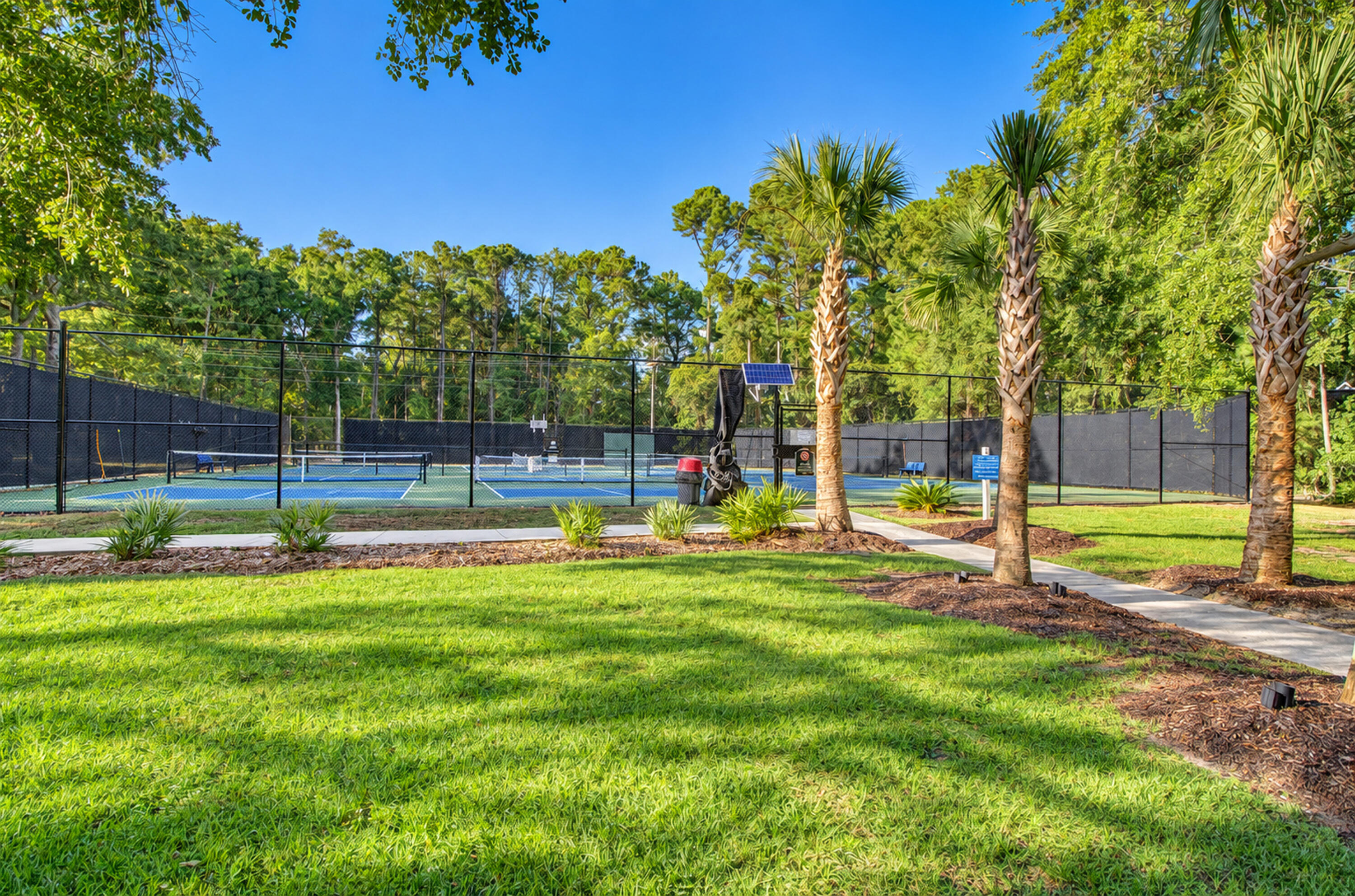 1203 Royal Links Drive