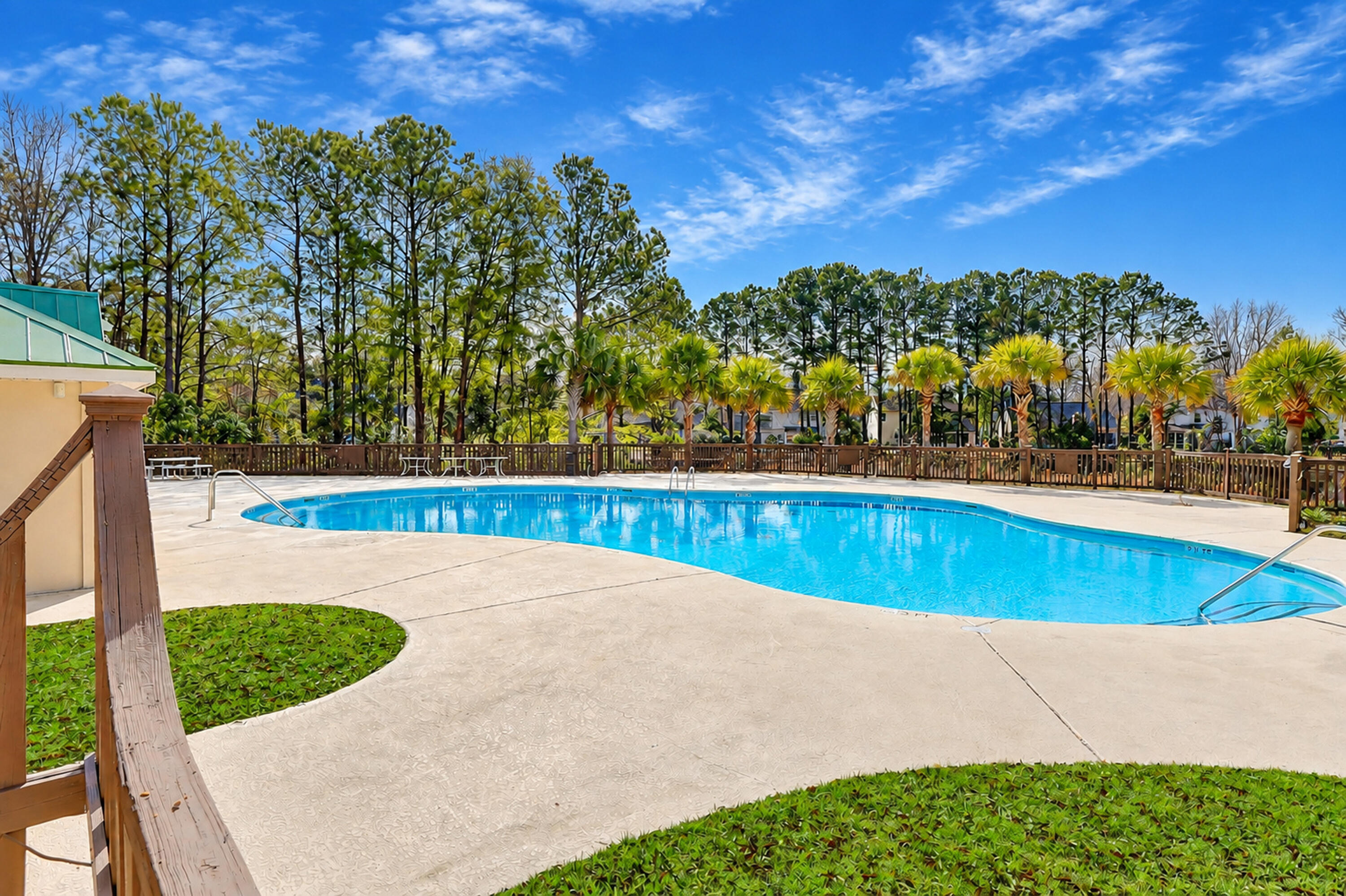 1203 Royal Links Drive