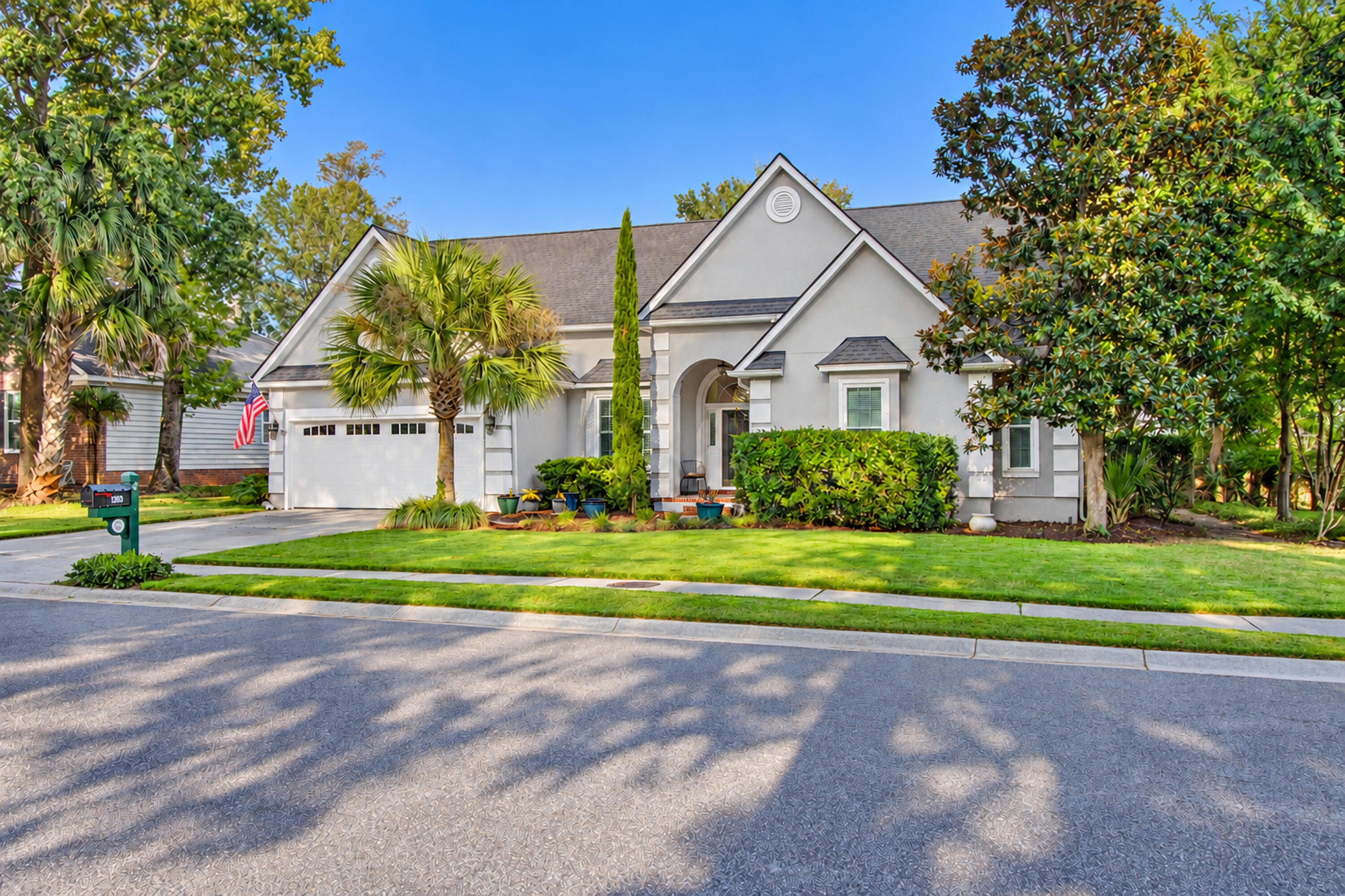 1203 Royal Links Drive