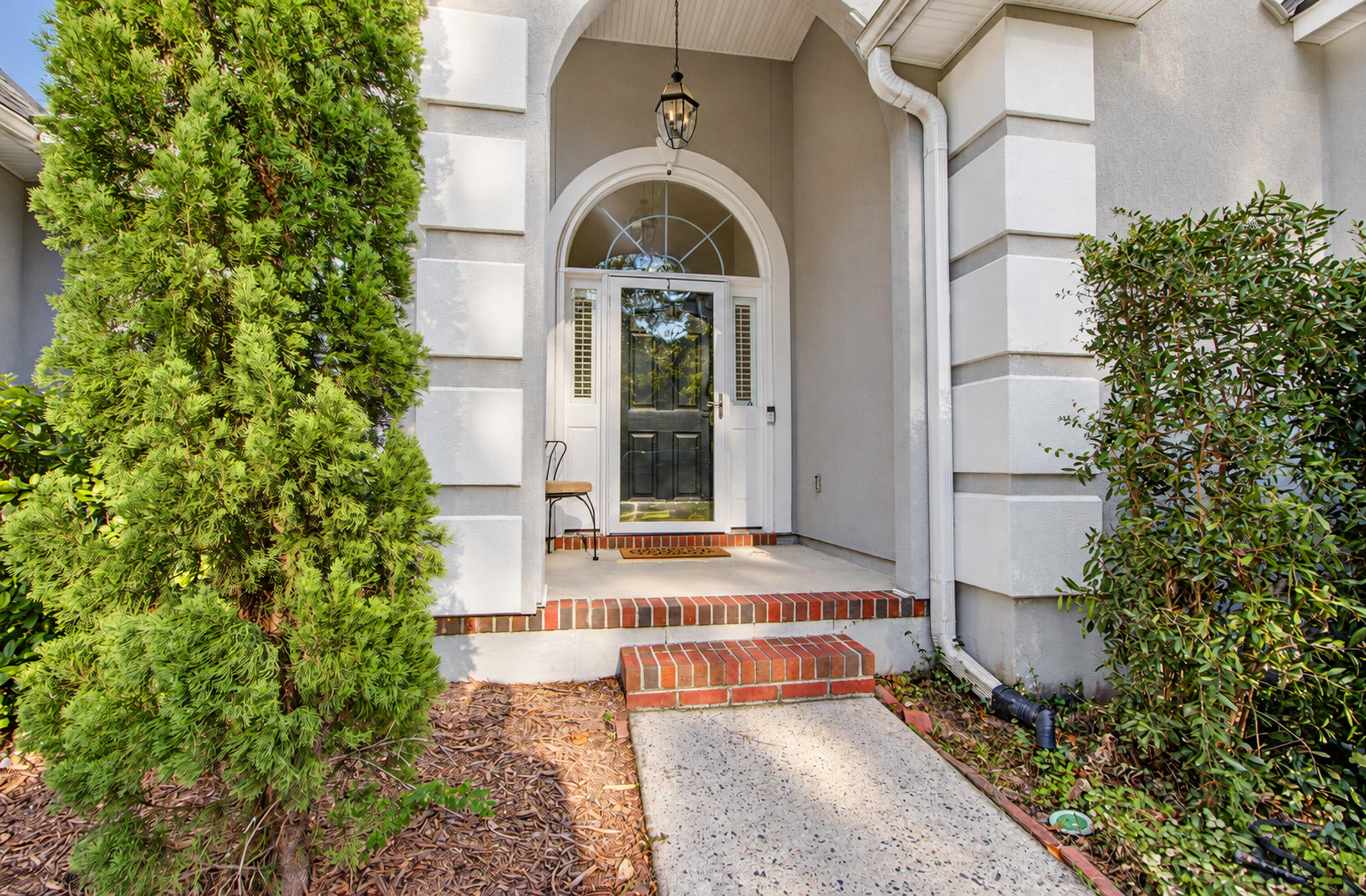1203 Royal Links Drive